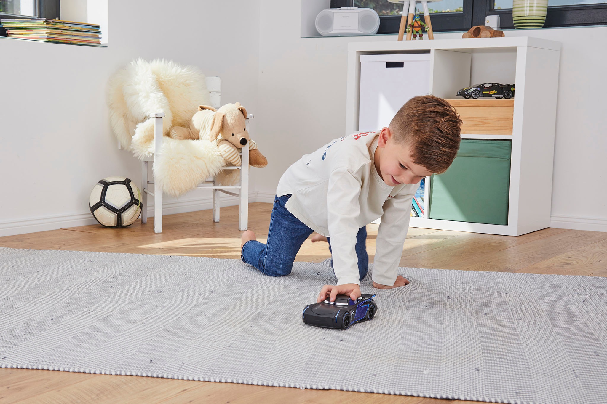 Revell® Modellbausatz »Build&Play, Disney Pixar CARS Jackson Storm«, mit Licht & Sound