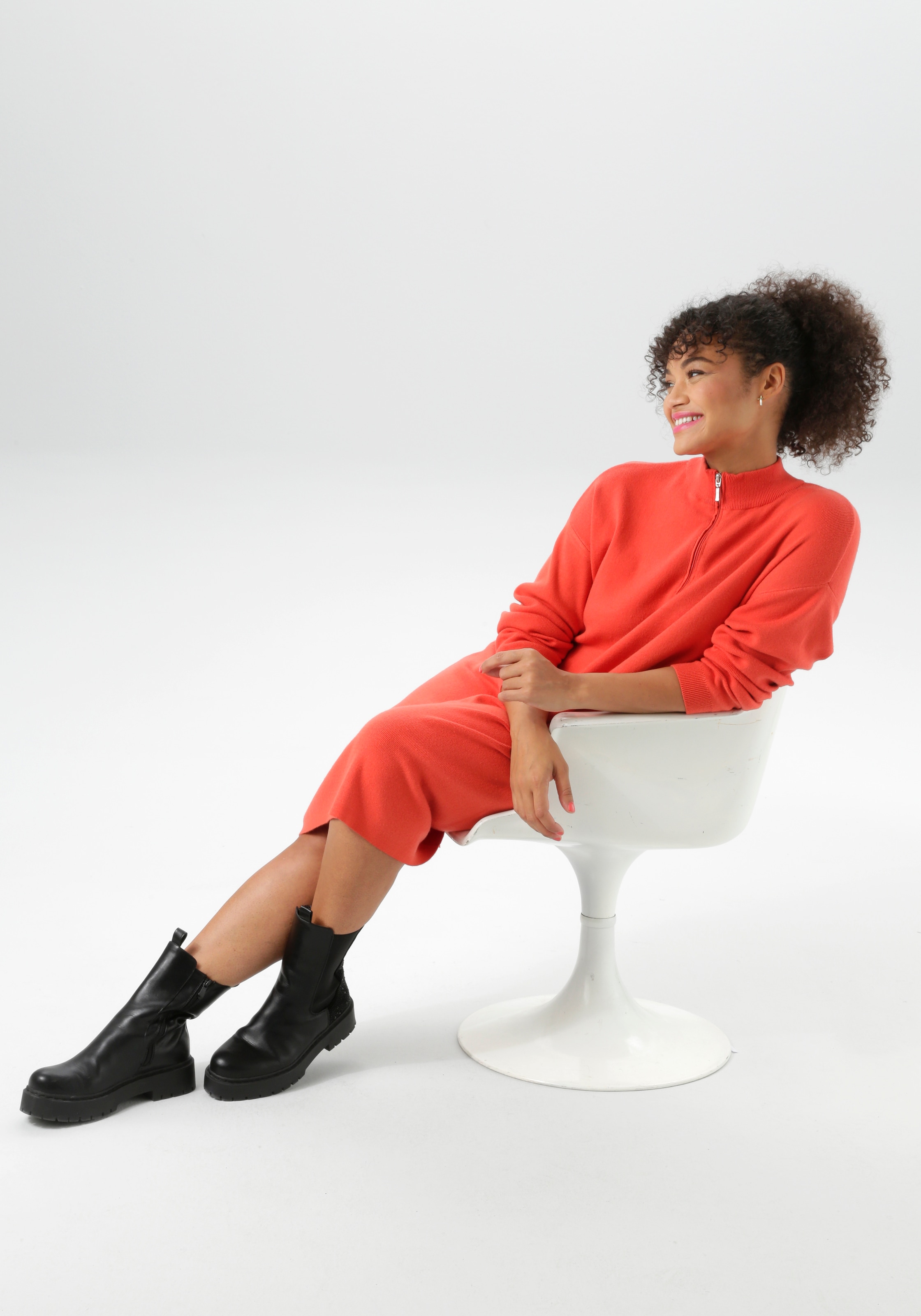 Aniston PLUS Strickkleid, mit Stehkragen und Reißverschluss - NEUE KOLLEKTION