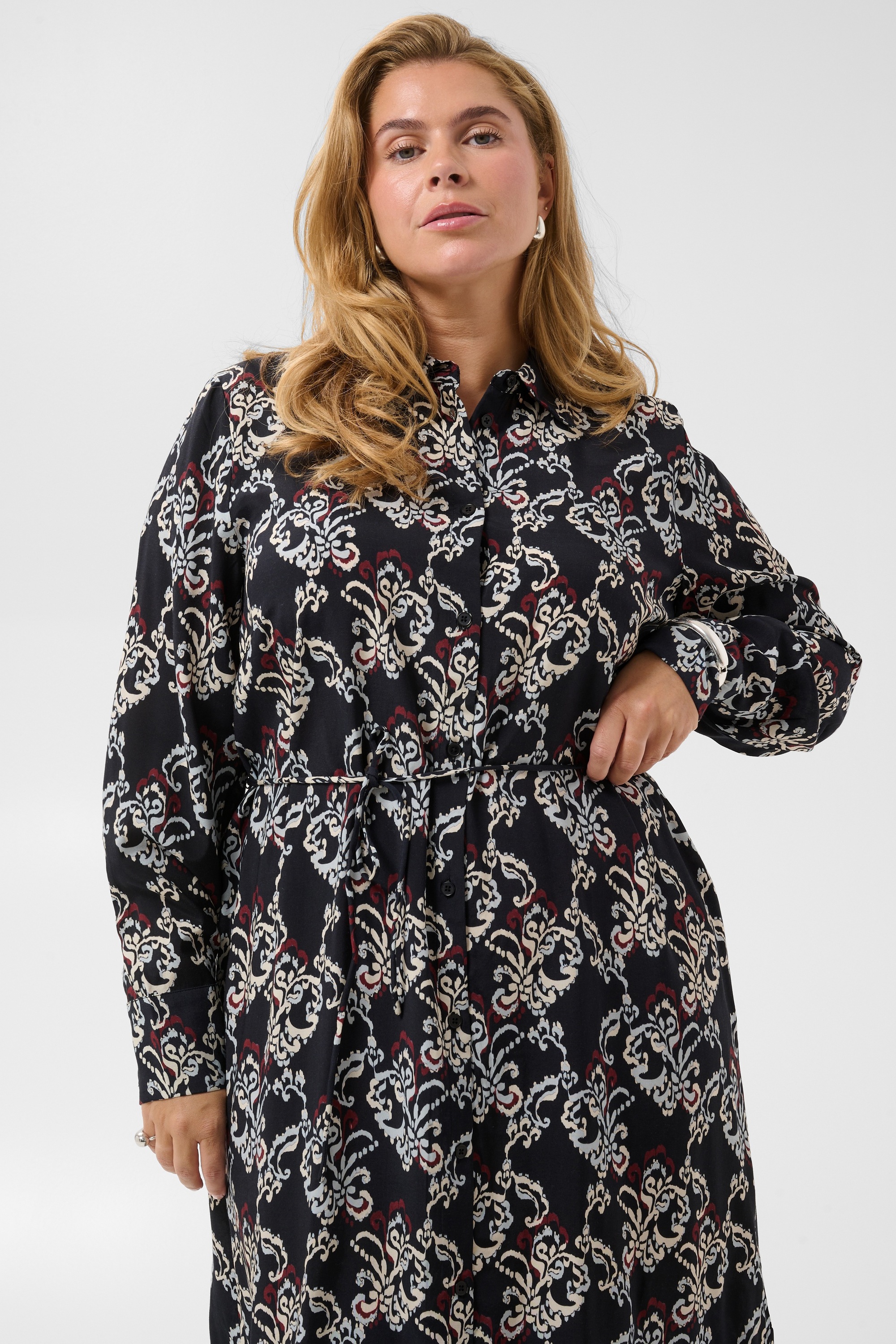 KAFFE Curve Midikleid »KAFFE Curve Kleid KChipe«