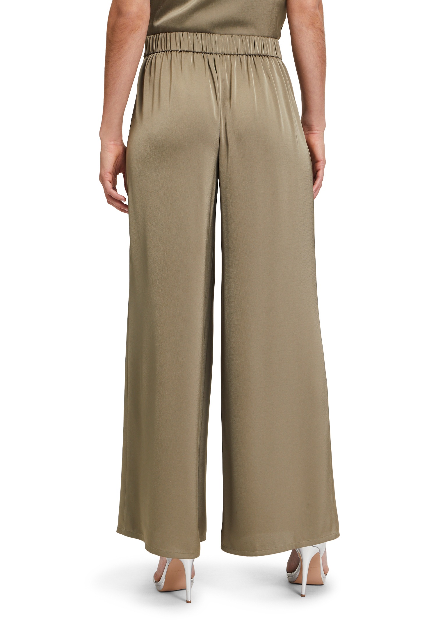 Vera Mont Stoffhose »Vera Mont Modern fit Hose mit Taschen«, Material