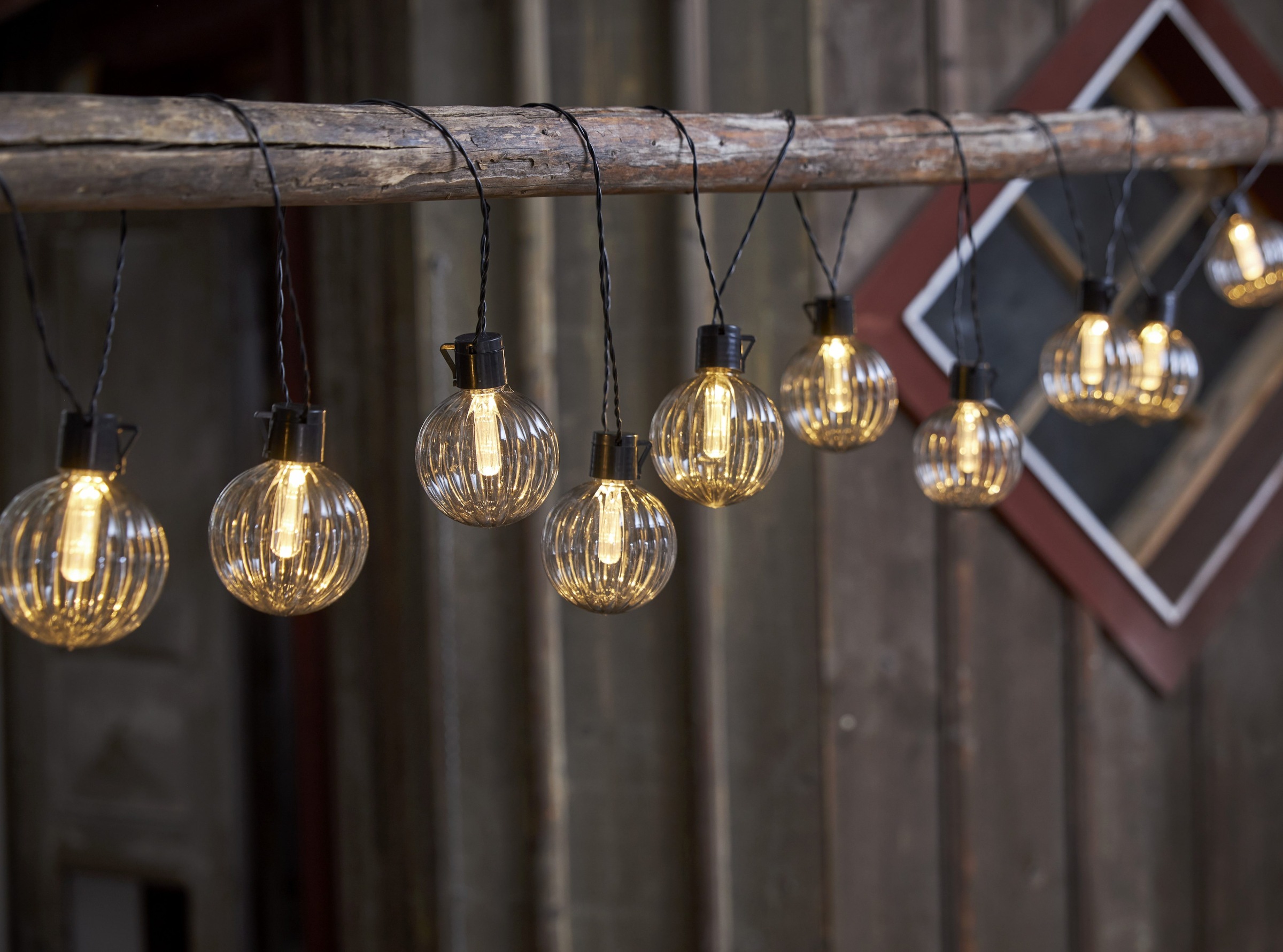 Parforce Traditional Hunting LED-Lichterkette »Archy« 10 Stk.-flammig 10 Kugeln aus PC mit Ø 8 cm, 3,6 m Länge plus 5 m Zuleitung, IP44