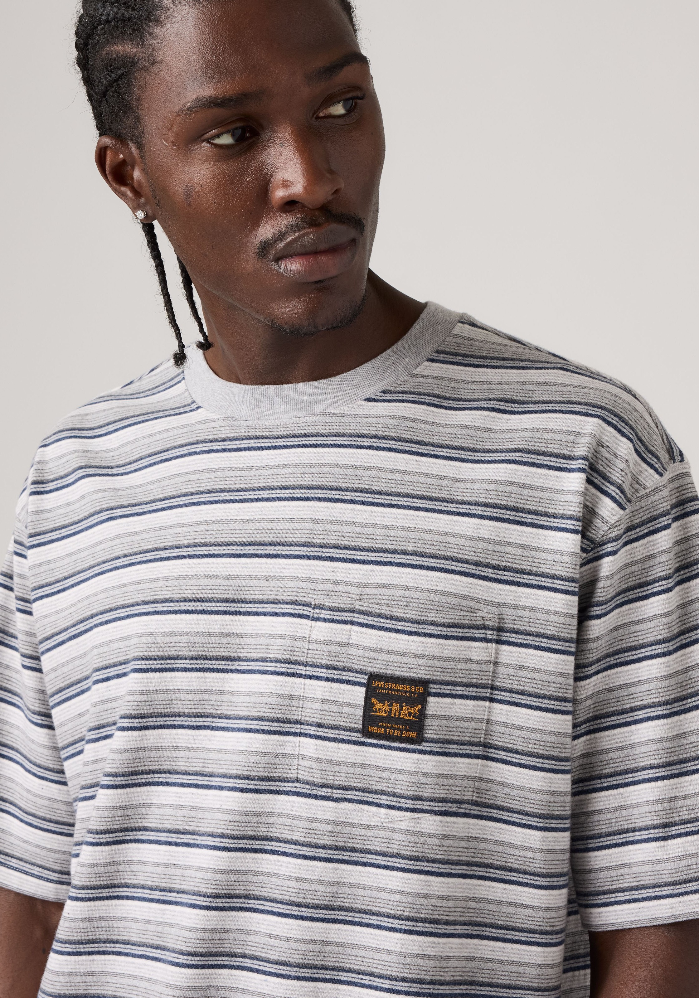 Levi's® T-Shirt »SS WORKWEAR PKT TEE« mit Brusttasche