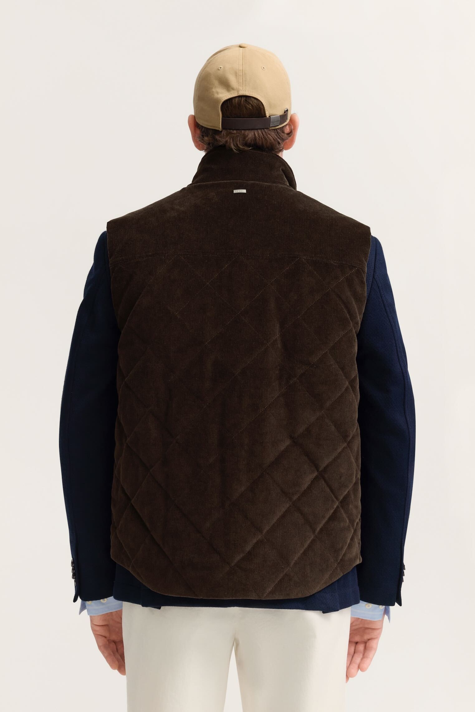 bugatti Cordweste "Regular Fit" mit Stehkragen und Druckknöpfen günstig online kaufen