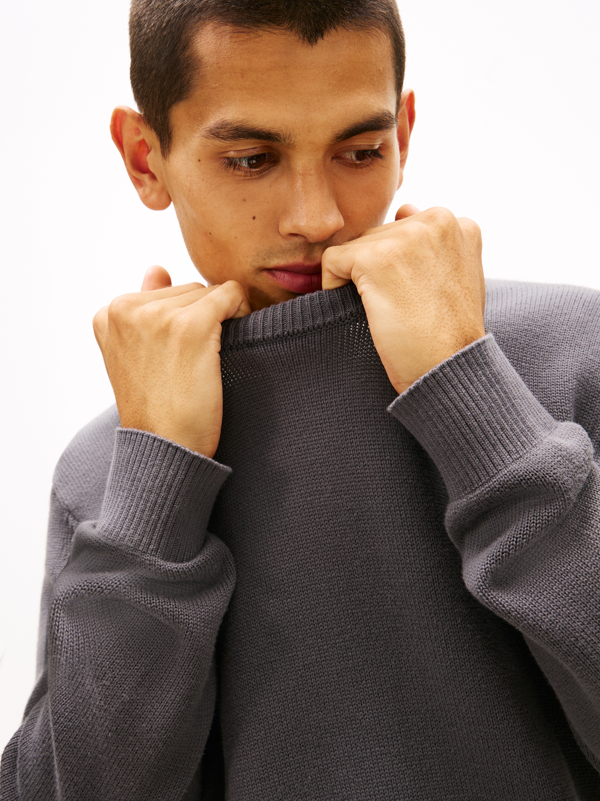 Tommy Jeans Rundhalspullover Slim fit mit Rundhalsausschnitt günstig online kaufen