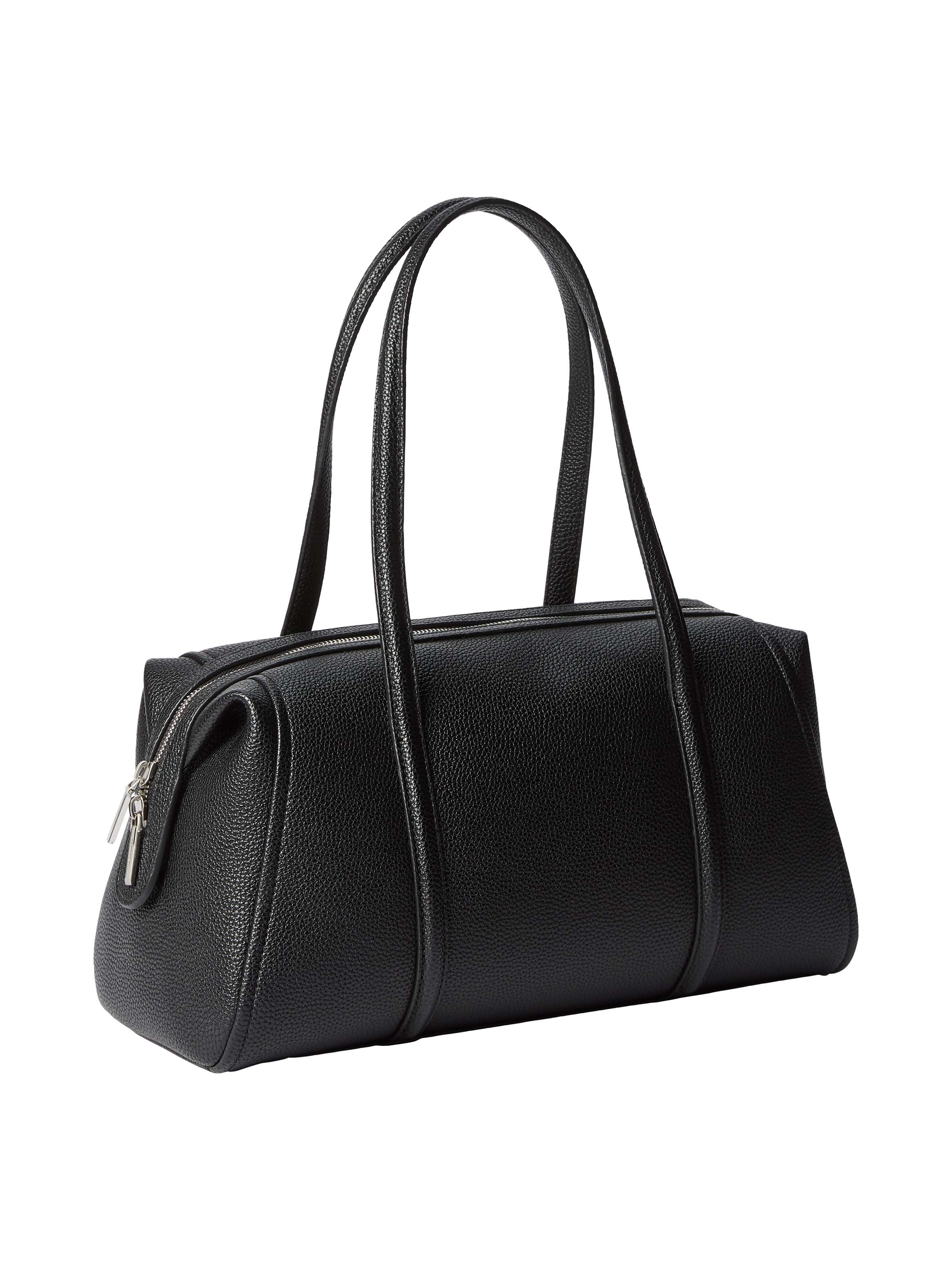 Calvin Klein Schultertasche "EMBLEM HW PEBBLE DOCTOR SHOULDER" Damen Handtasche, Umhängetasche mit Reißverschluss