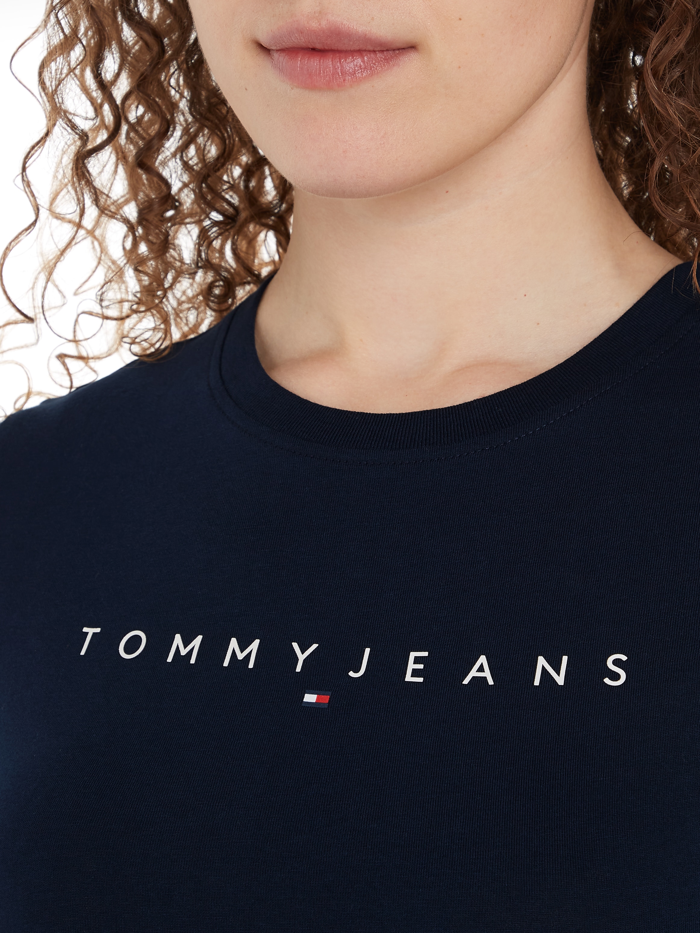Tommy Jeans T-Shirt »TJW SLIM LINEAR TEE EXT«, mit Logo-Schriftzug