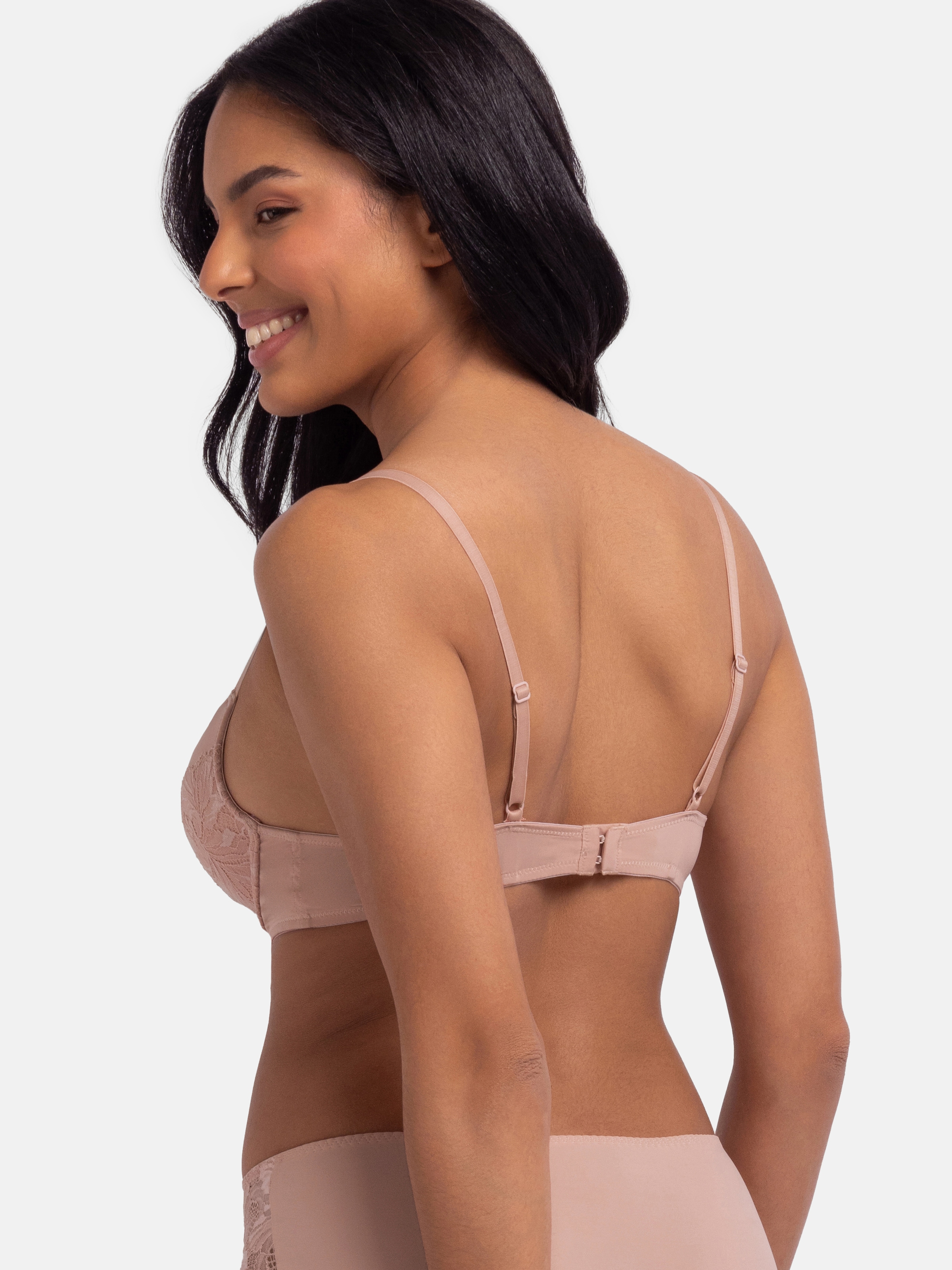 Dorina Push-up-BH »NADIA-2PP«, Vorgeformte Körbchen, mit Bügel, teilweise mit Spitze