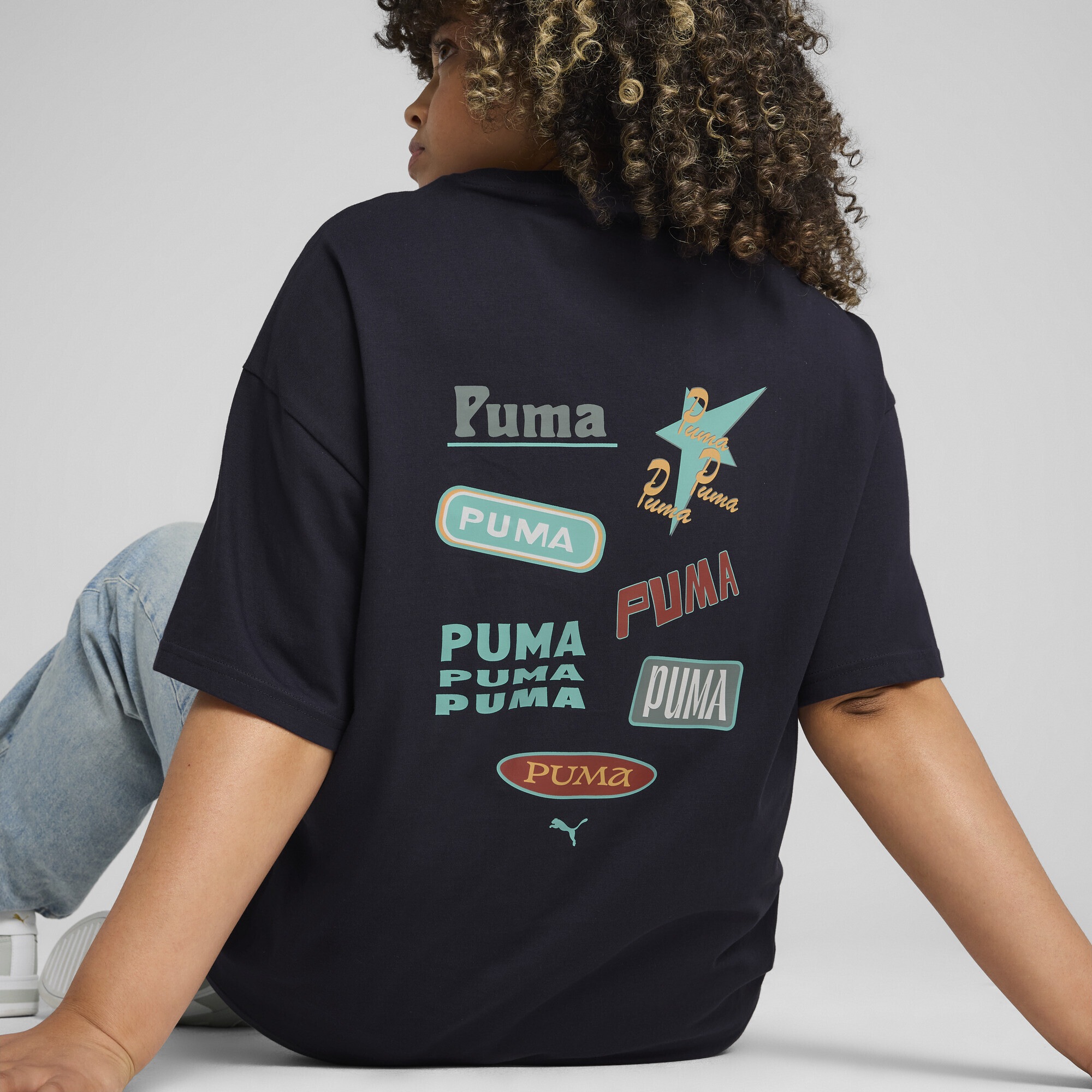 PUMA T-Shirt »Wardrobe Essentials Relaxed Graphic T-Shirt Damen«