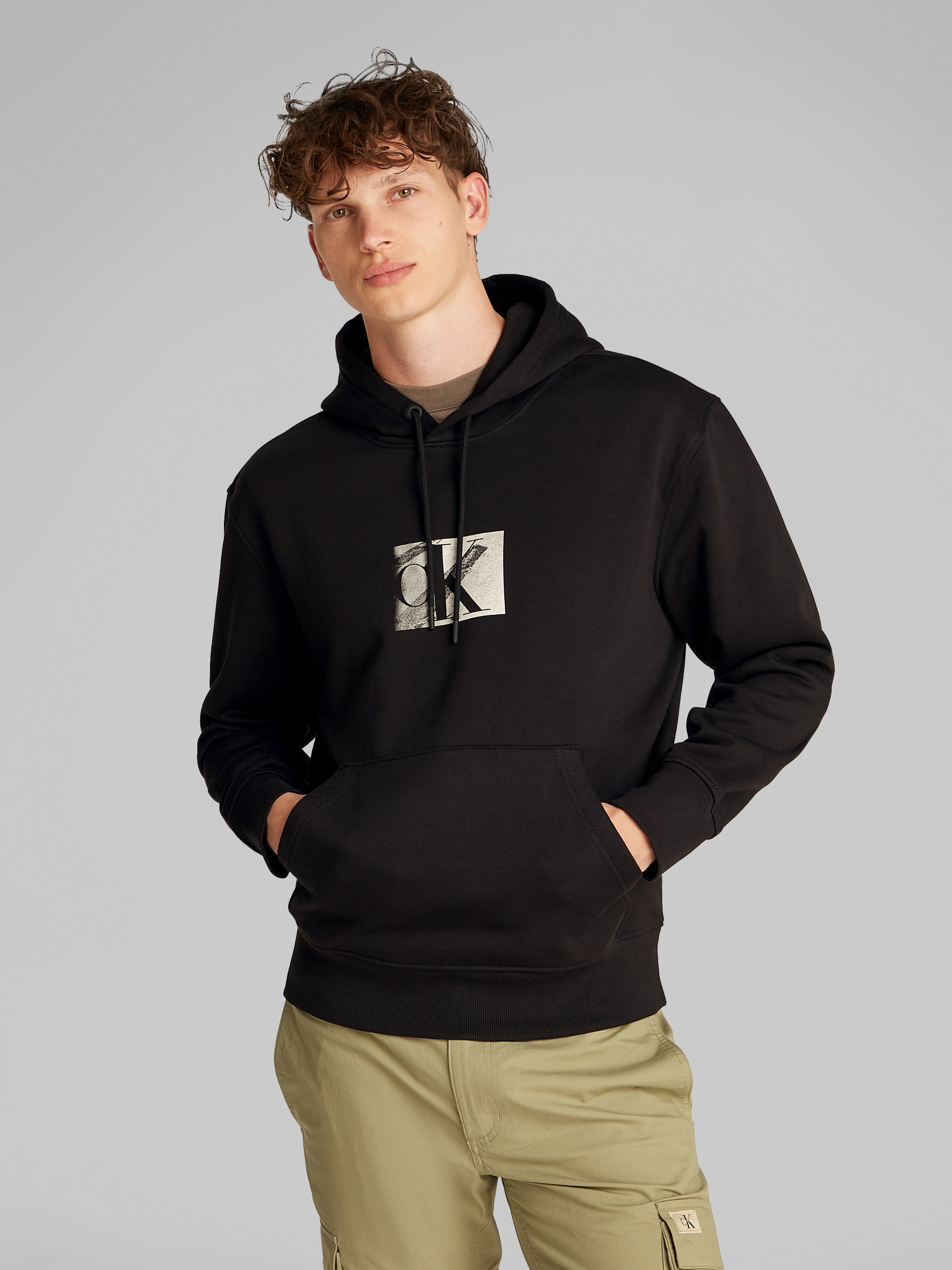 Calvin Klein Jeans Hoodie "SMALL CK BOX HOODIE", Kängurutasche, Logodruck