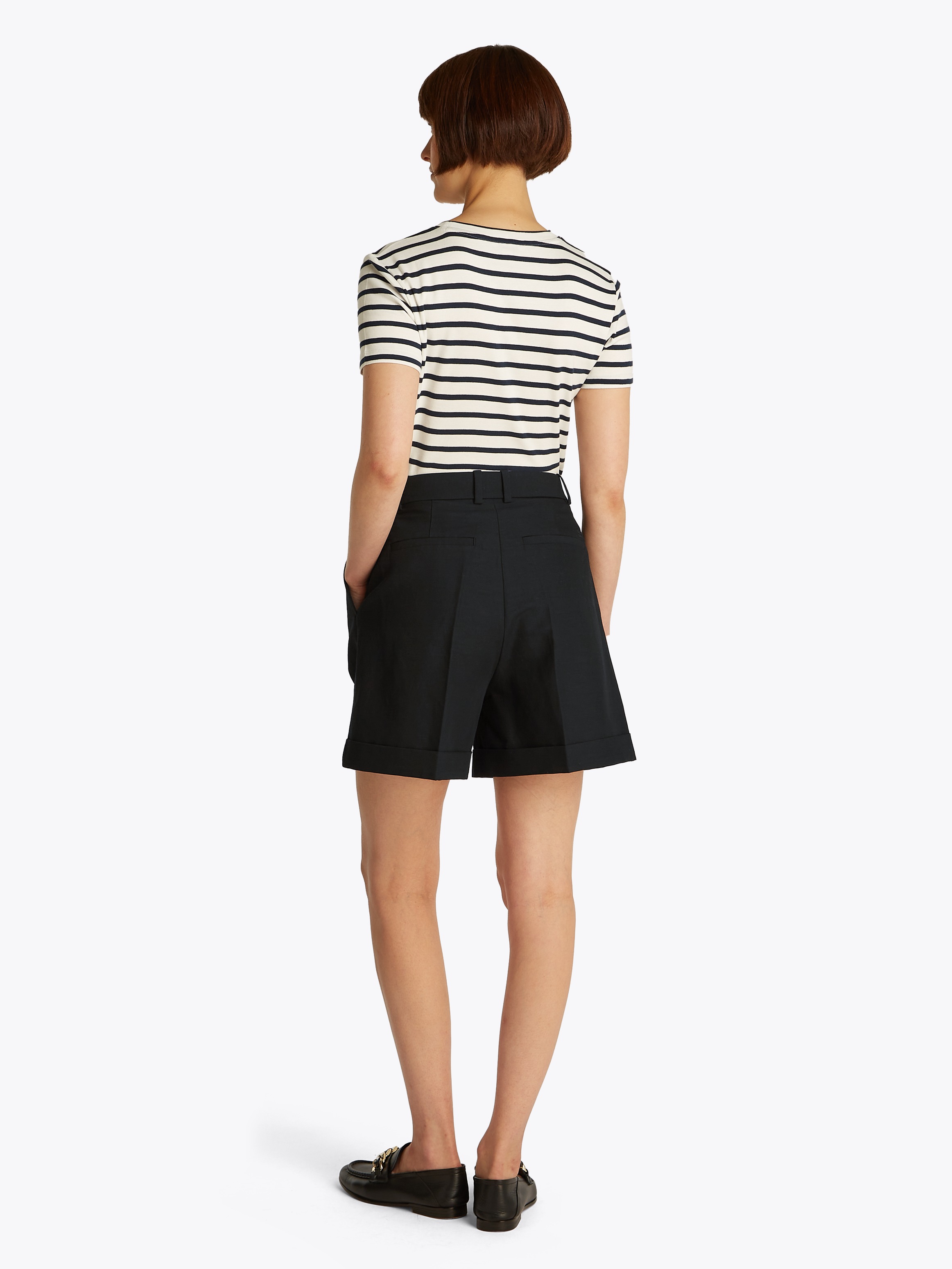 Tommy Hilfiger Shorts »LINEN MIX PLEATED SHORT«, mit Falten,kühlendes Premium Leinen