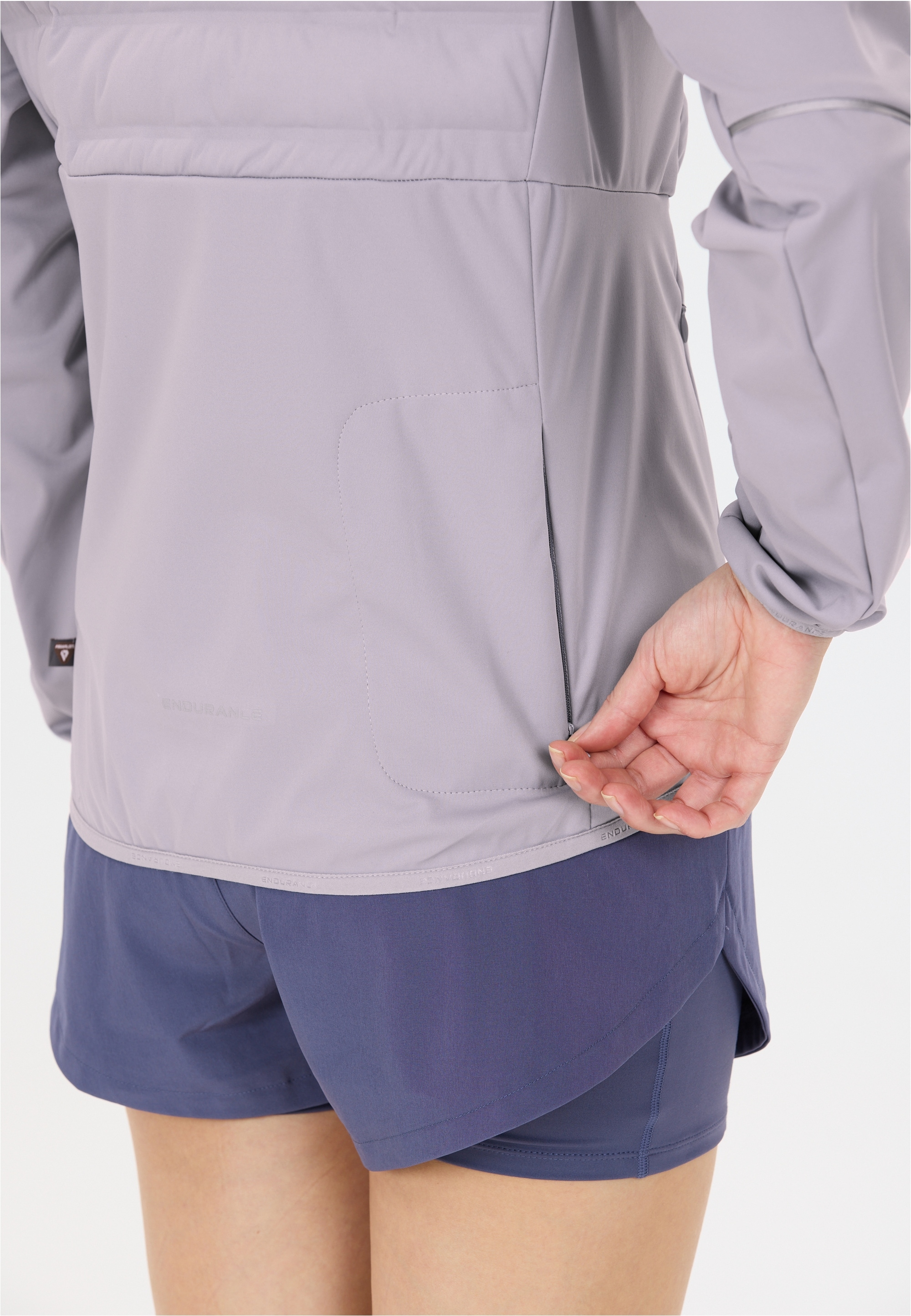 ENDURANCE Laufjacke »Eluna« mit windblockierender und wärmeisolierender Eigenschaft
