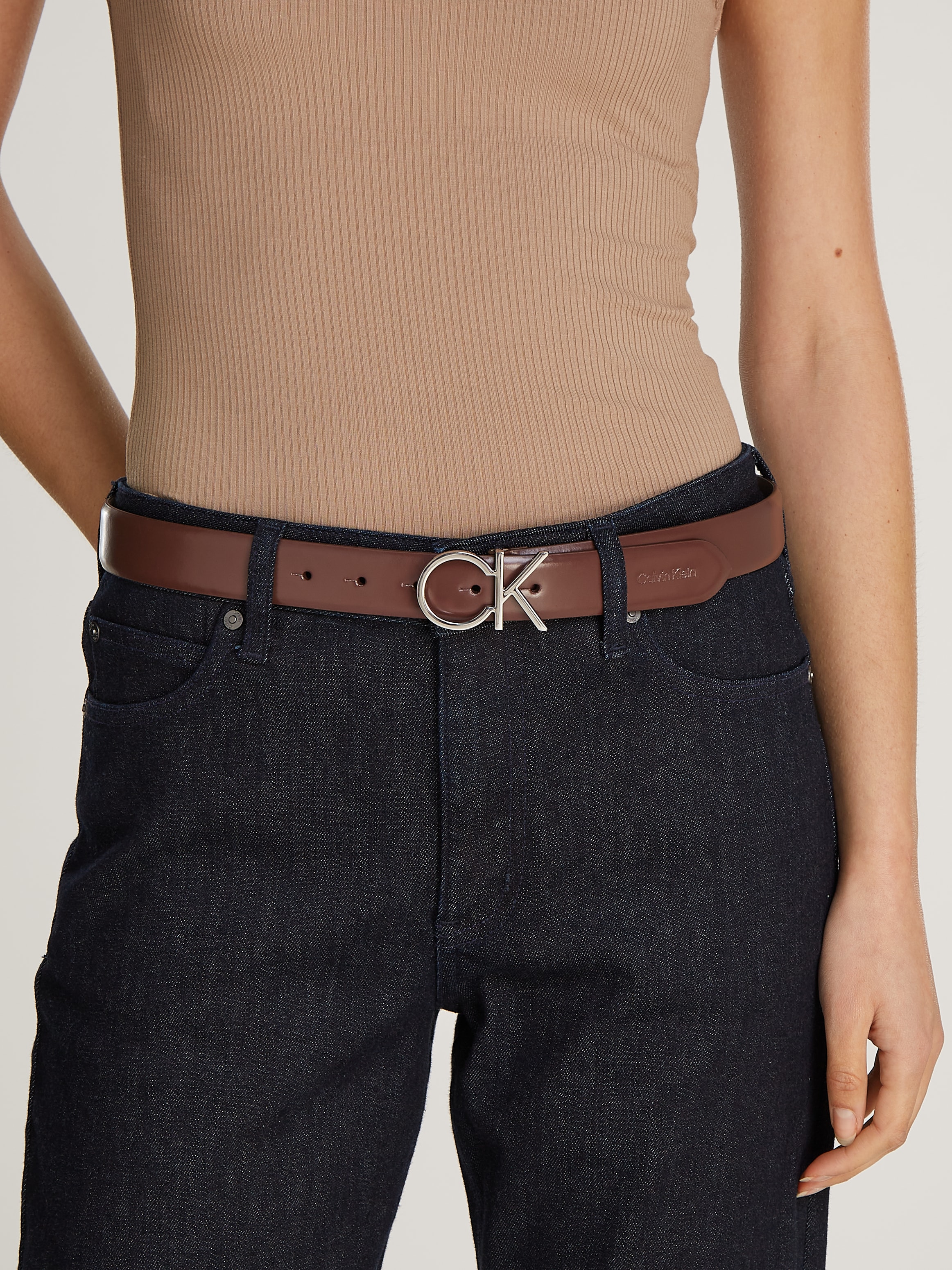Calvin Klein Ledergürtel, mit Monogramm-Schnalle