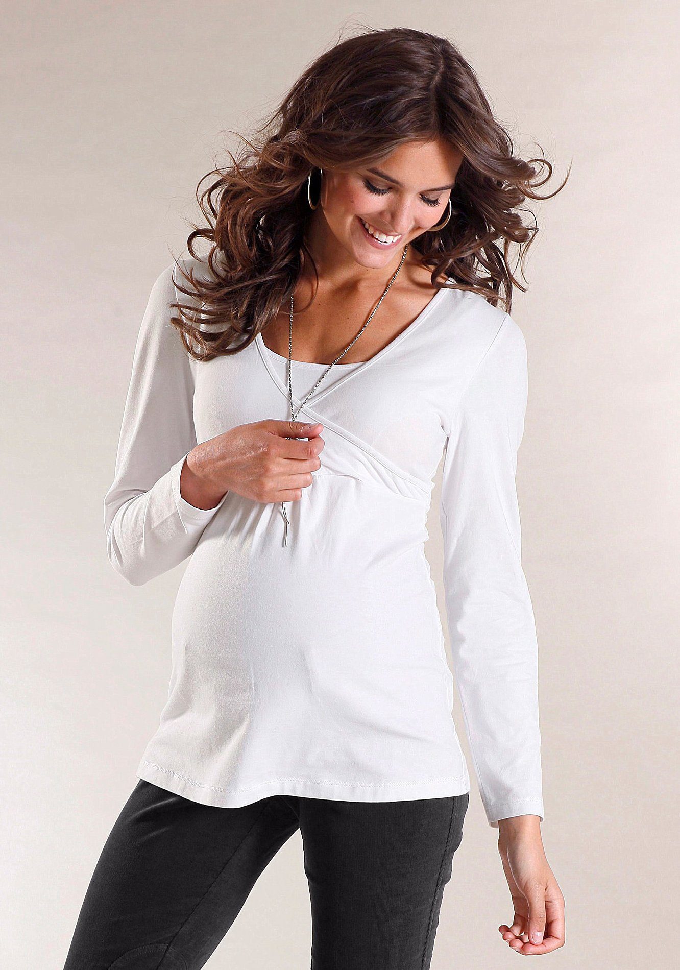 Thumbnail - Neun Monate Umstandsshirt "2er Pack Shirts für Schwangerschaft und Stillzeit", 2 Stk. Langarm, Basic-Schnitt, unifarben,...