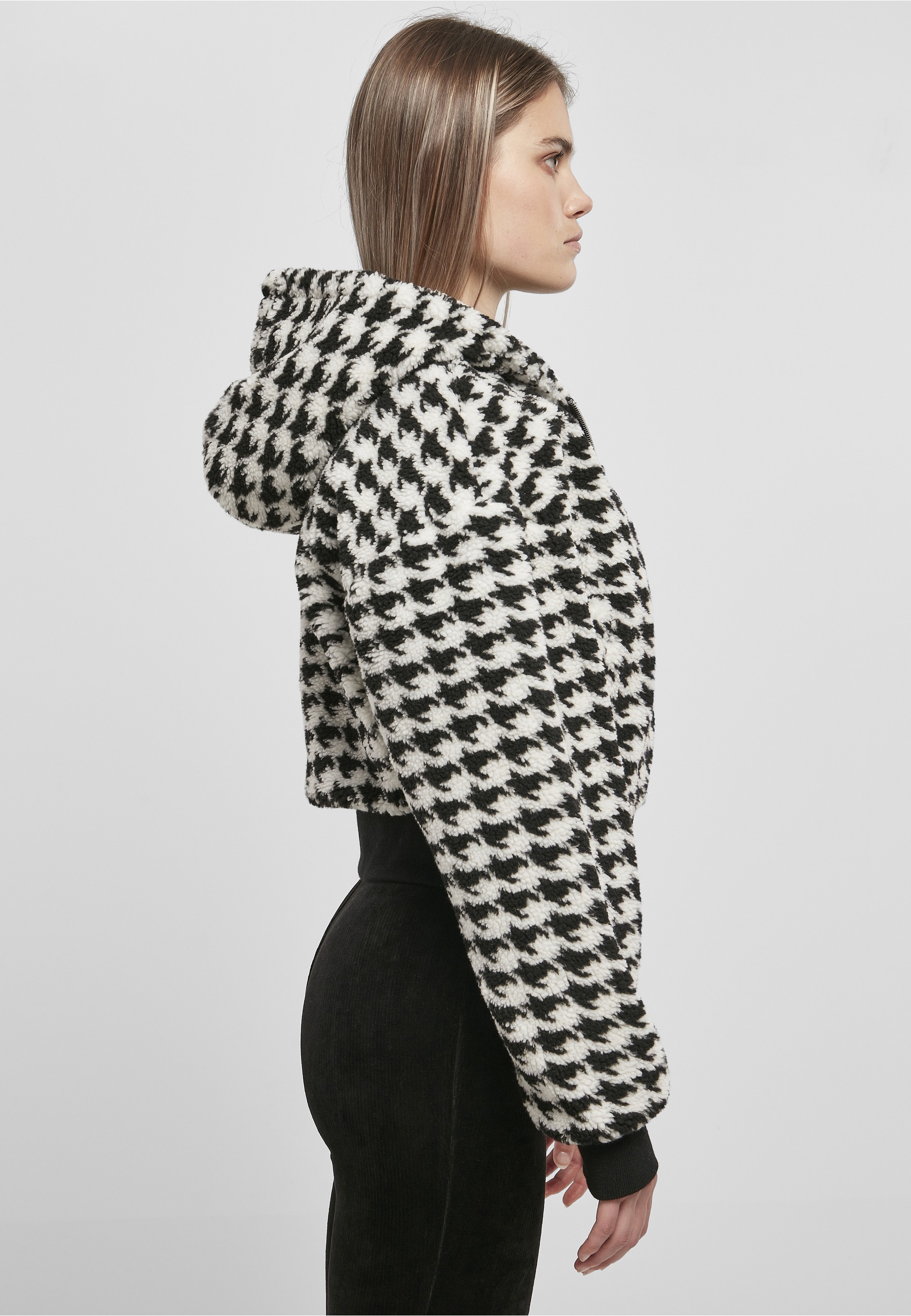 URBAN CLASSICS Langmantel »Urban Classics Damen Ladies Short Oversized AOP Sherpa Jacket«