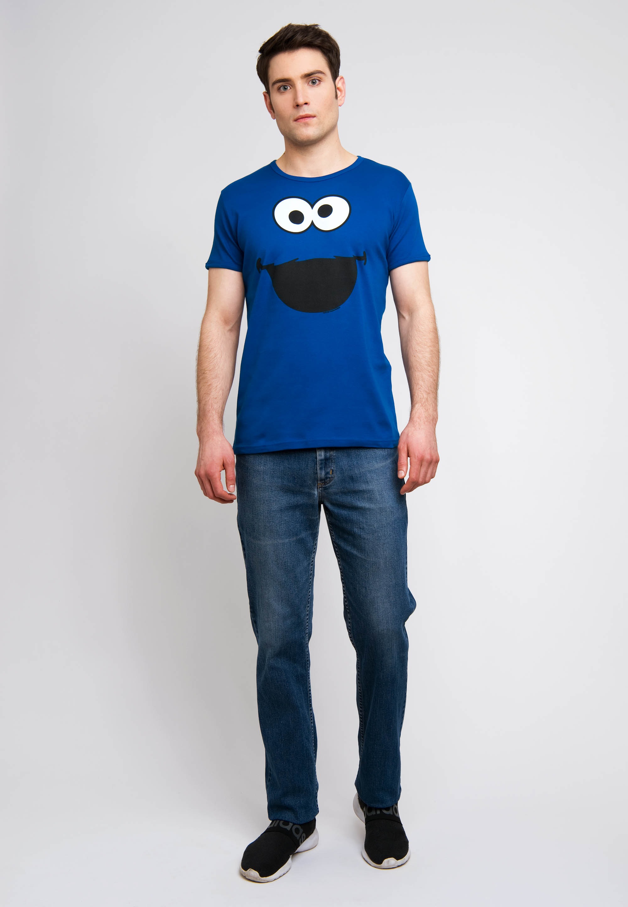 LOGOSHIRT T-Shirt »Krümmelmonster«, mit niedlichem Print