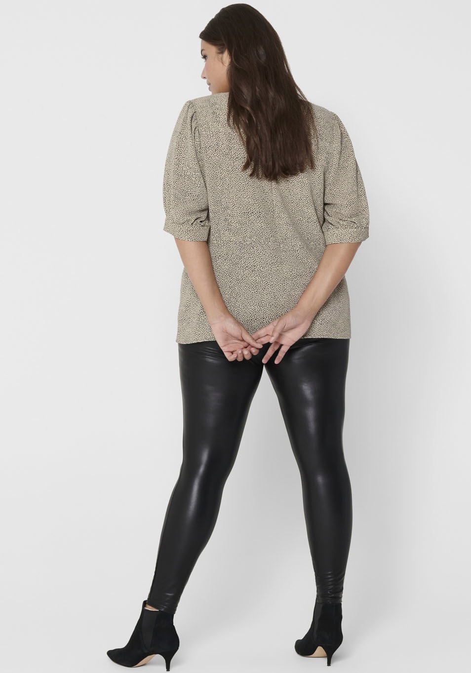 ONLY CARMAKOMA Lederimitathose "NOS CARROOL", in verschlussloser Form günstig online kaufen
