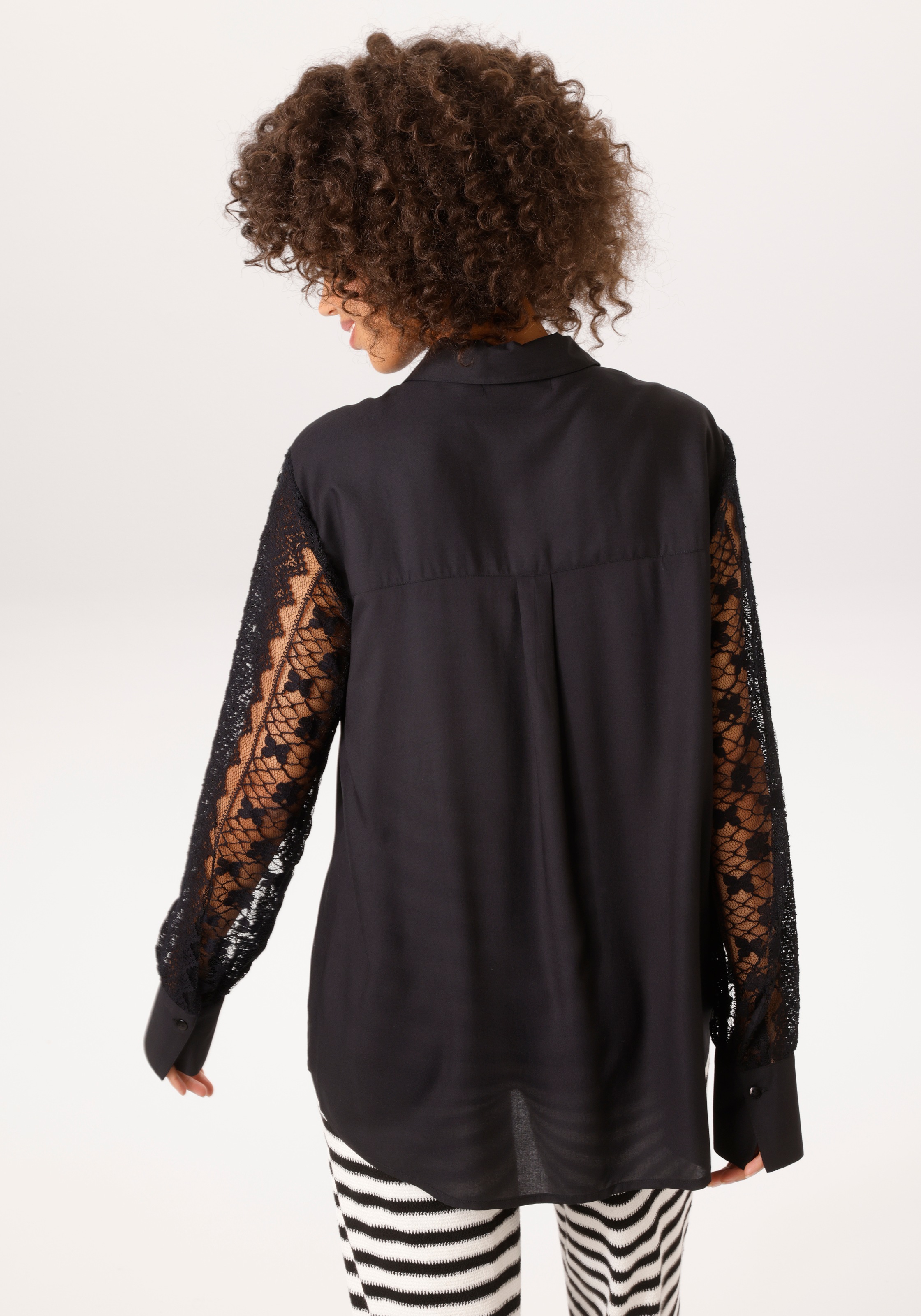 Aniston CASUAL Hemdbluse mit langen Ärmeln aus aufwändiger Spitze - NEUE KO günstig online kaufen