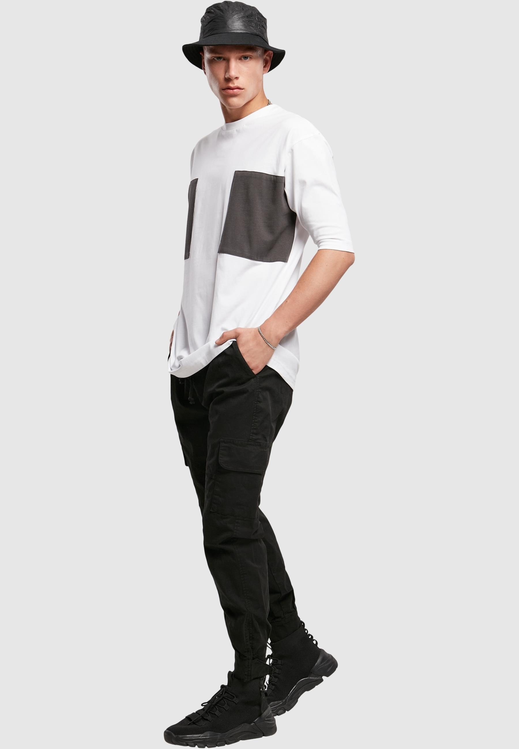 URBAN CLASSICS Kurzarmshirt »Urban Classics Herren Big Double Pocket Tee«, (1 tlg.)