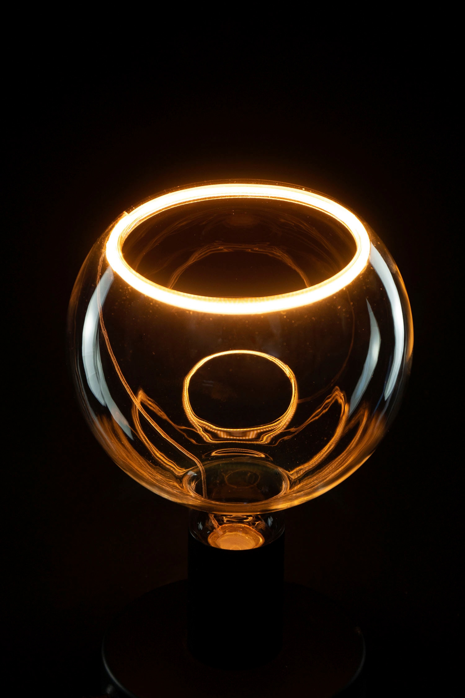 SEGULA LED-Leuchtmittel »LED Floating Globe 150 klar«, E27, 1 St., Extra-Warmweiß, LED Floating Globe 150 klar, E27, 4,5W, CRI 90, dimmbar