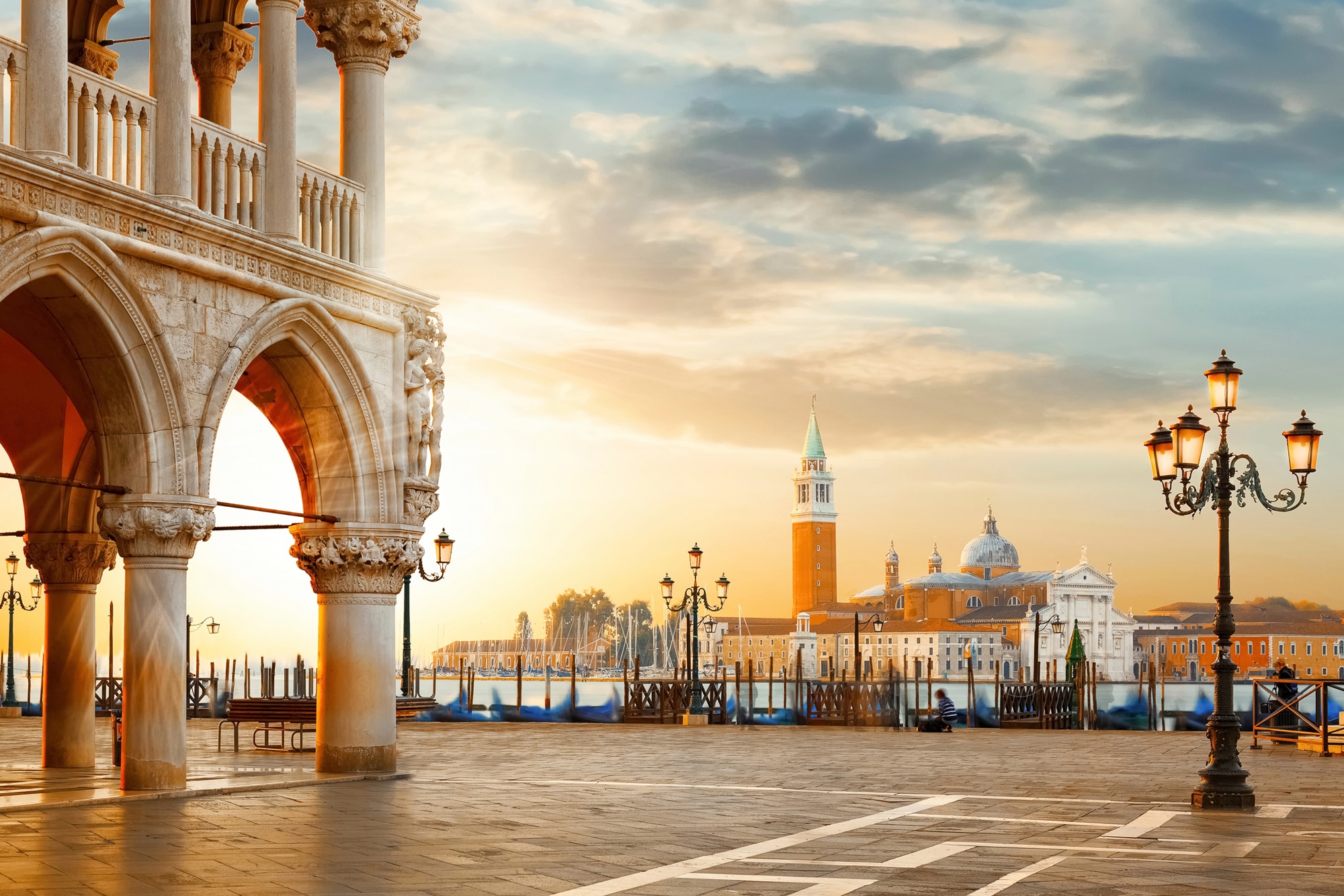 Papermoon Fototapete »VENEDIG-ITALIEN RETRO SAN MARCO KANAL MEER ALT STADT«