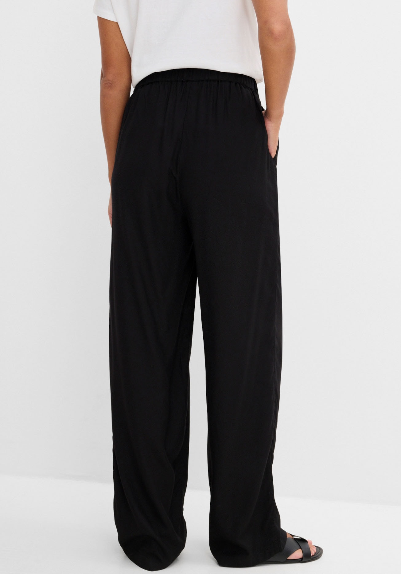 bonprix Schlupfhose  aus Viskose, leichtes Material, weite Beine, lockere Passform