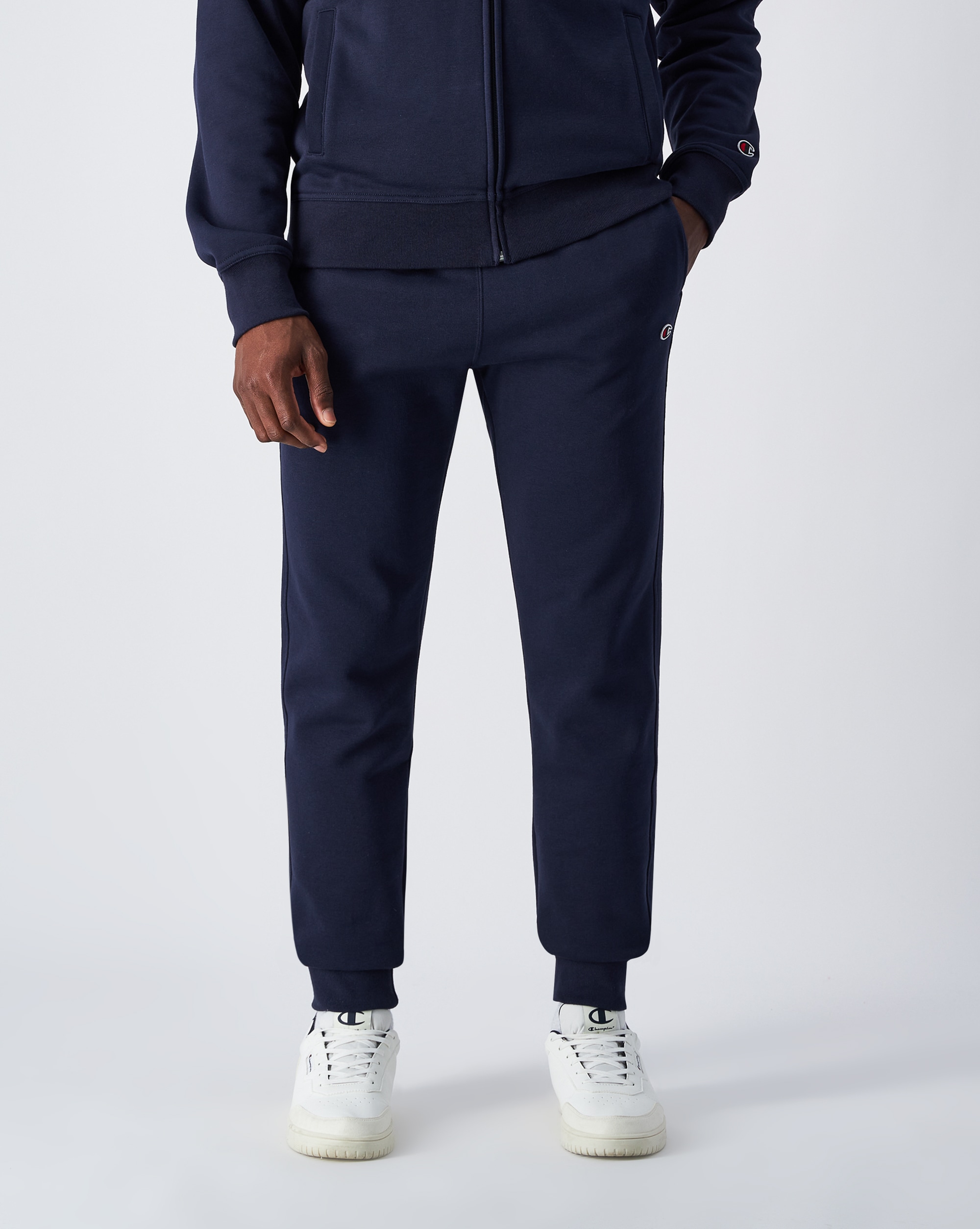 Champion Jogginghose "SPORTWEAR JOGGERS Slim Fit" mit elastischem Bund und Tunnelzug