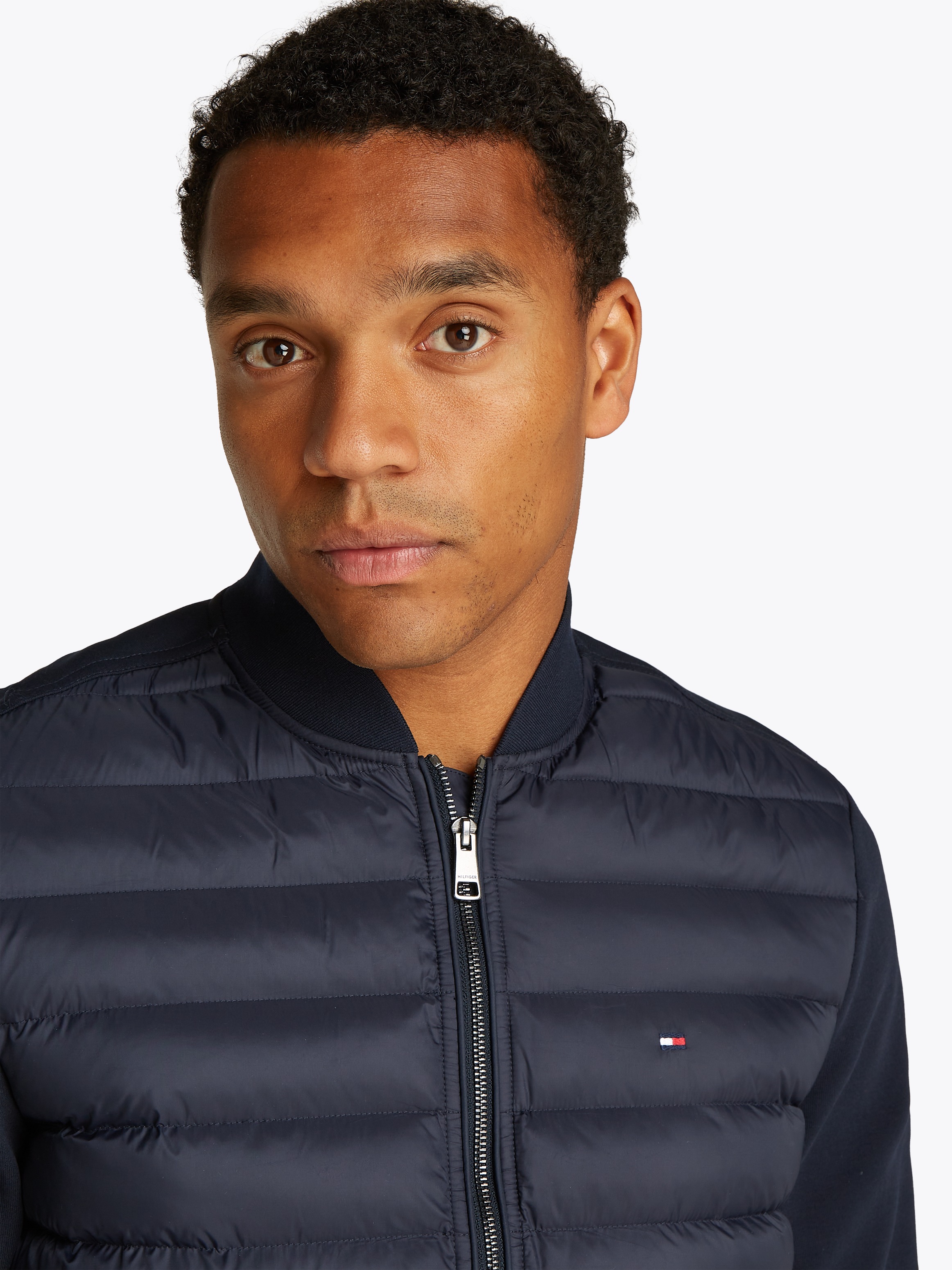 Tommy Hilfiger Sweatjacke "MIX MEDIA BOMBER", mit gesteppten Einsatz günstig online kaufen