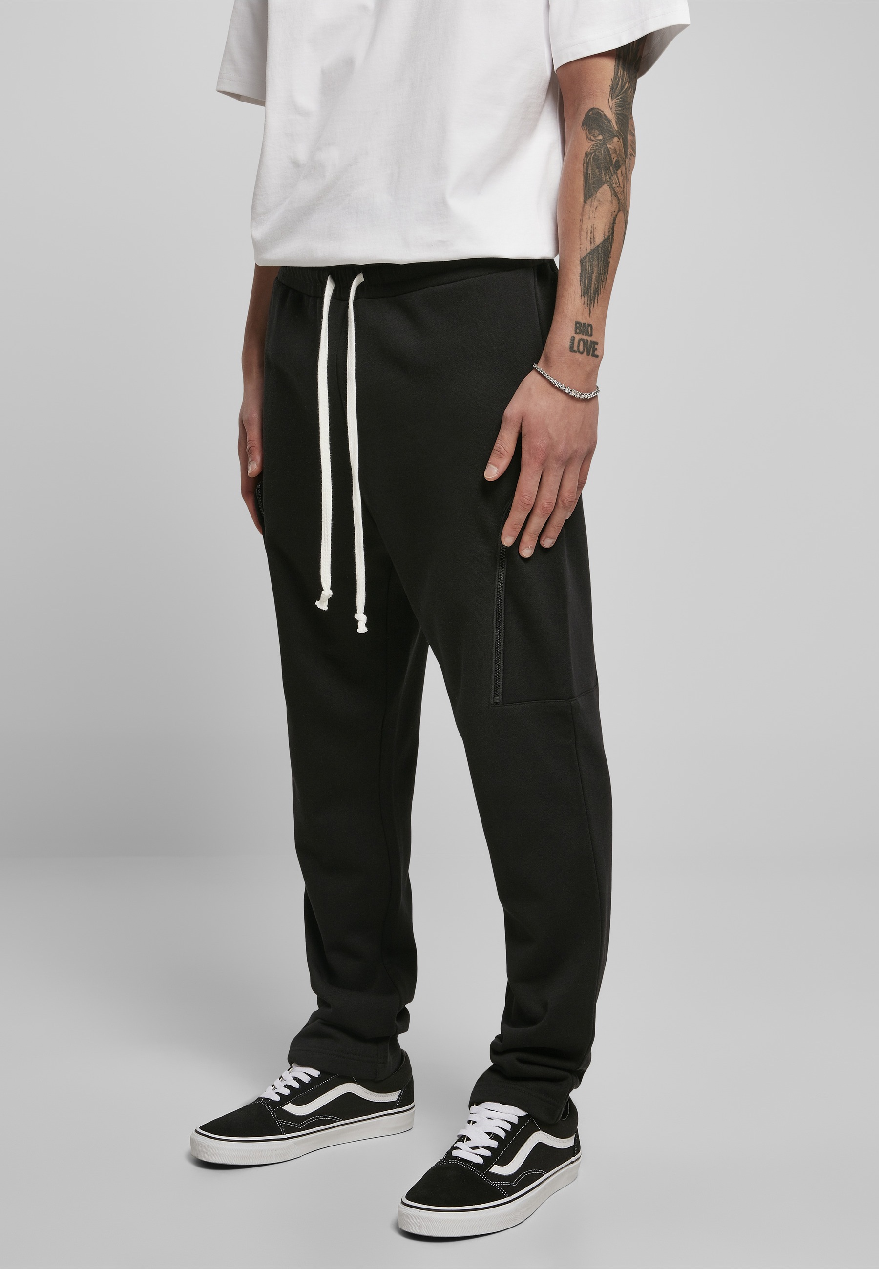 URBAN CLASSICS Cargohose »Urban Classics Herren Low Crotch Cargo Sweatpants«