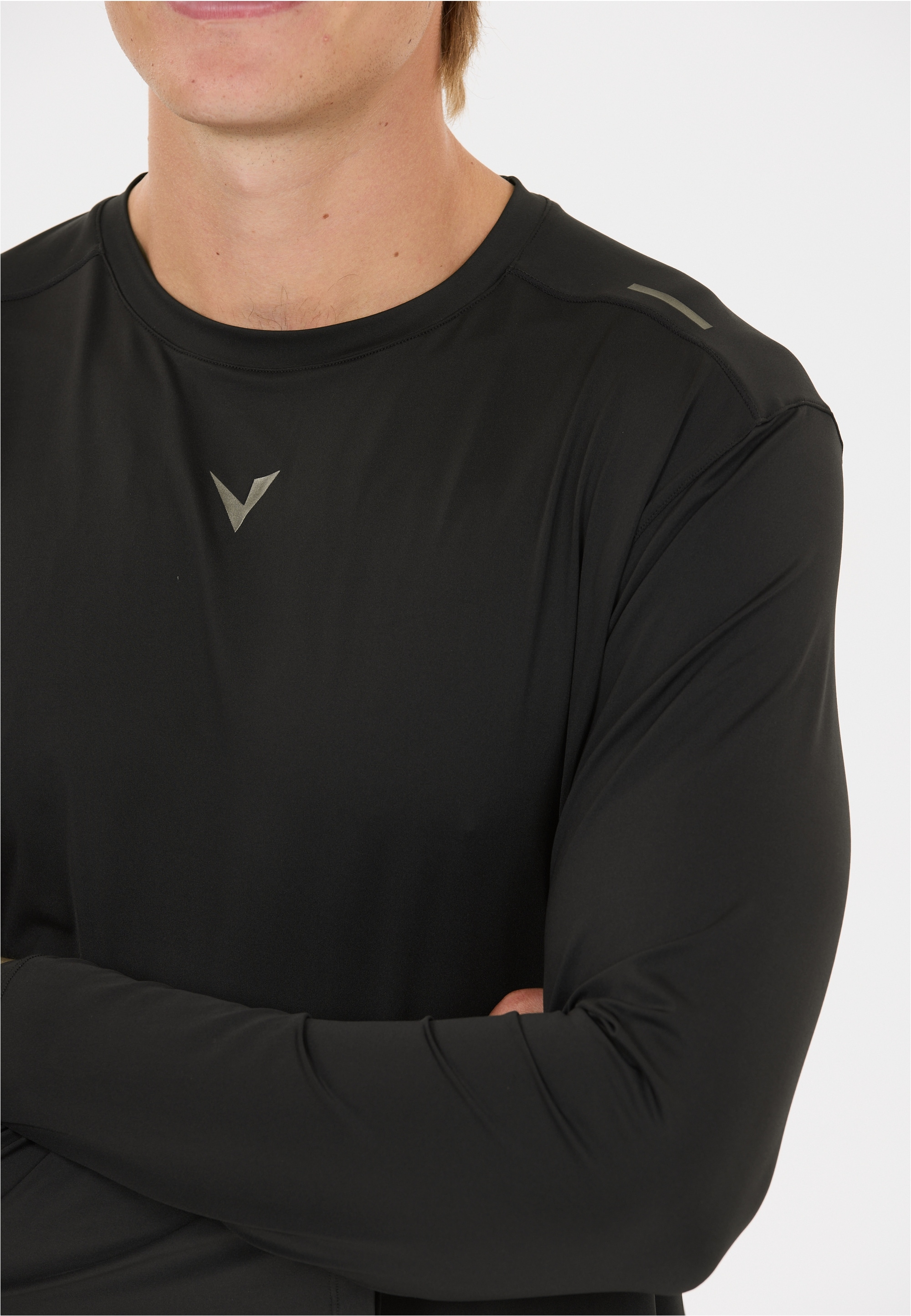 Virtus Langarmshirt »Walton« mit praktischer Quick-Dry-Funktion