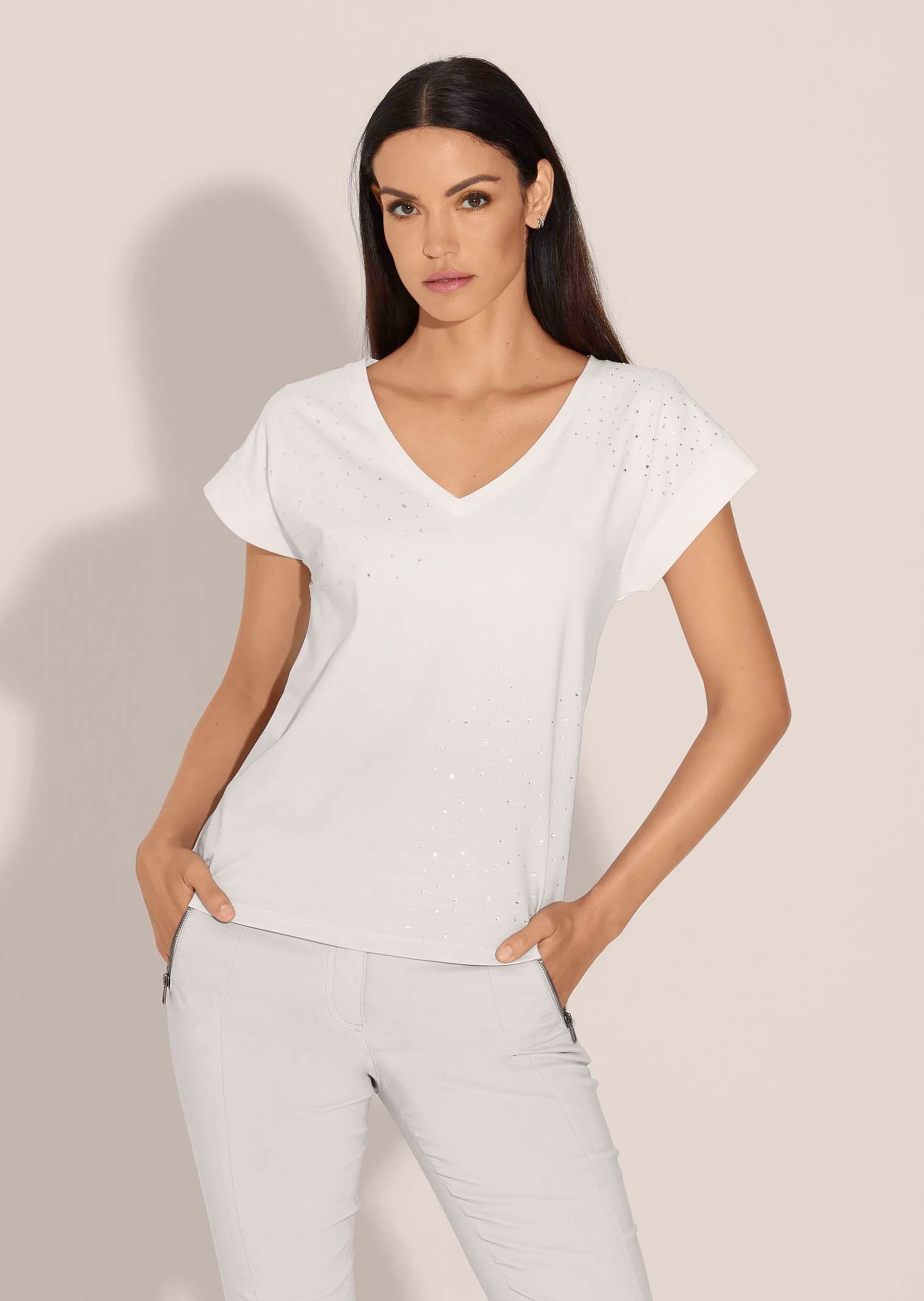 MADELEINE Kurzarmshirt "Glitzer-Shirt Sommerliches Jerseyshirt mit V-Aussch günstig online kaufen
