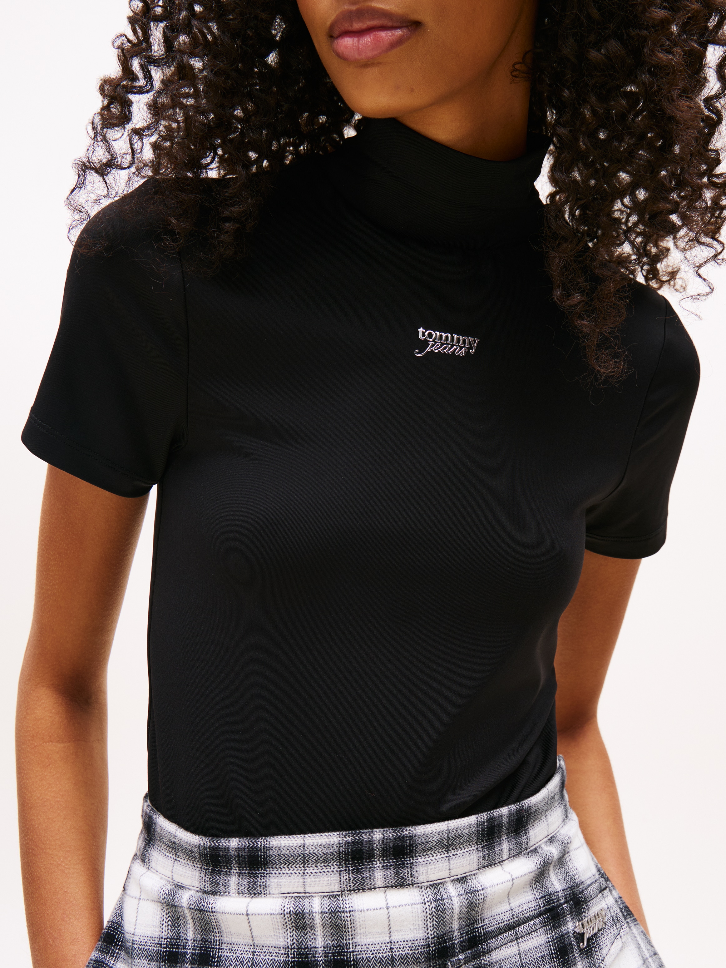 Tommy Jeans Kurzarmshirt »TJW SLIM SILVER SCRIPT MOCK SS«