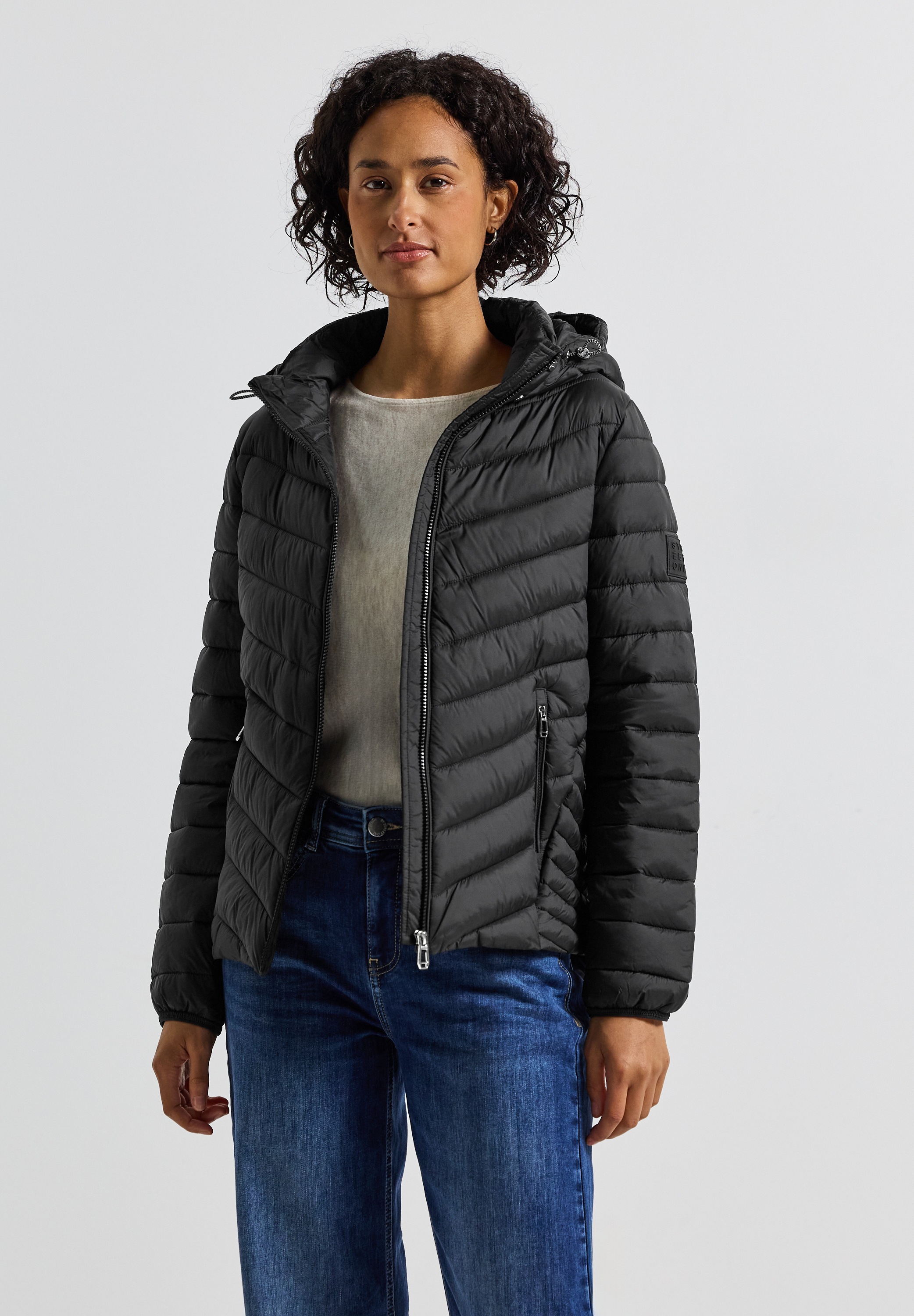 STREET ONE Steppjacke, mit Kapuze, mit Kapuze mit Gummizug günstig online kaufen