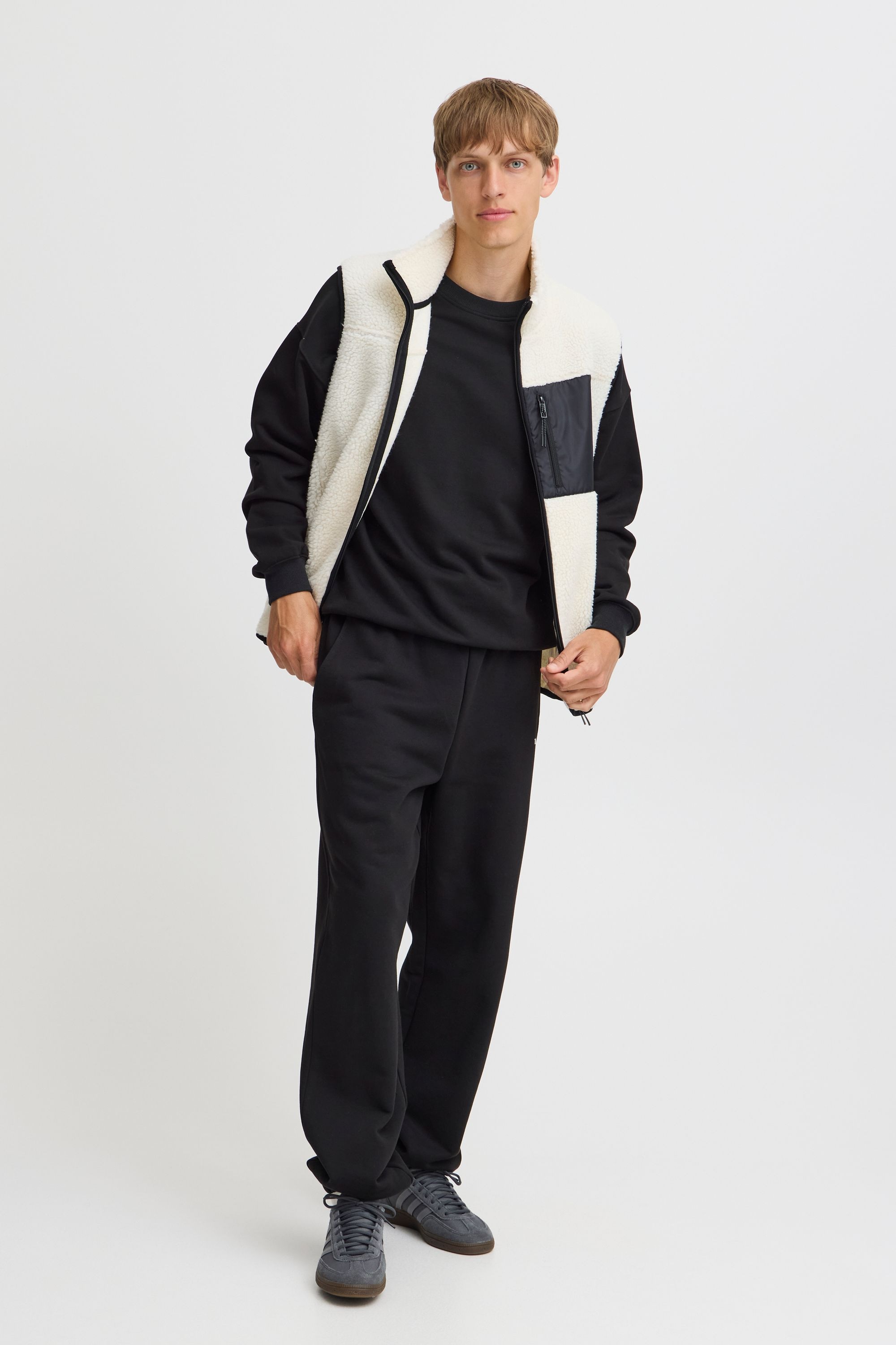 TheJoggConcept Kurzweste »Kurzweste JCMMBERRI WAISTCOAT 4«