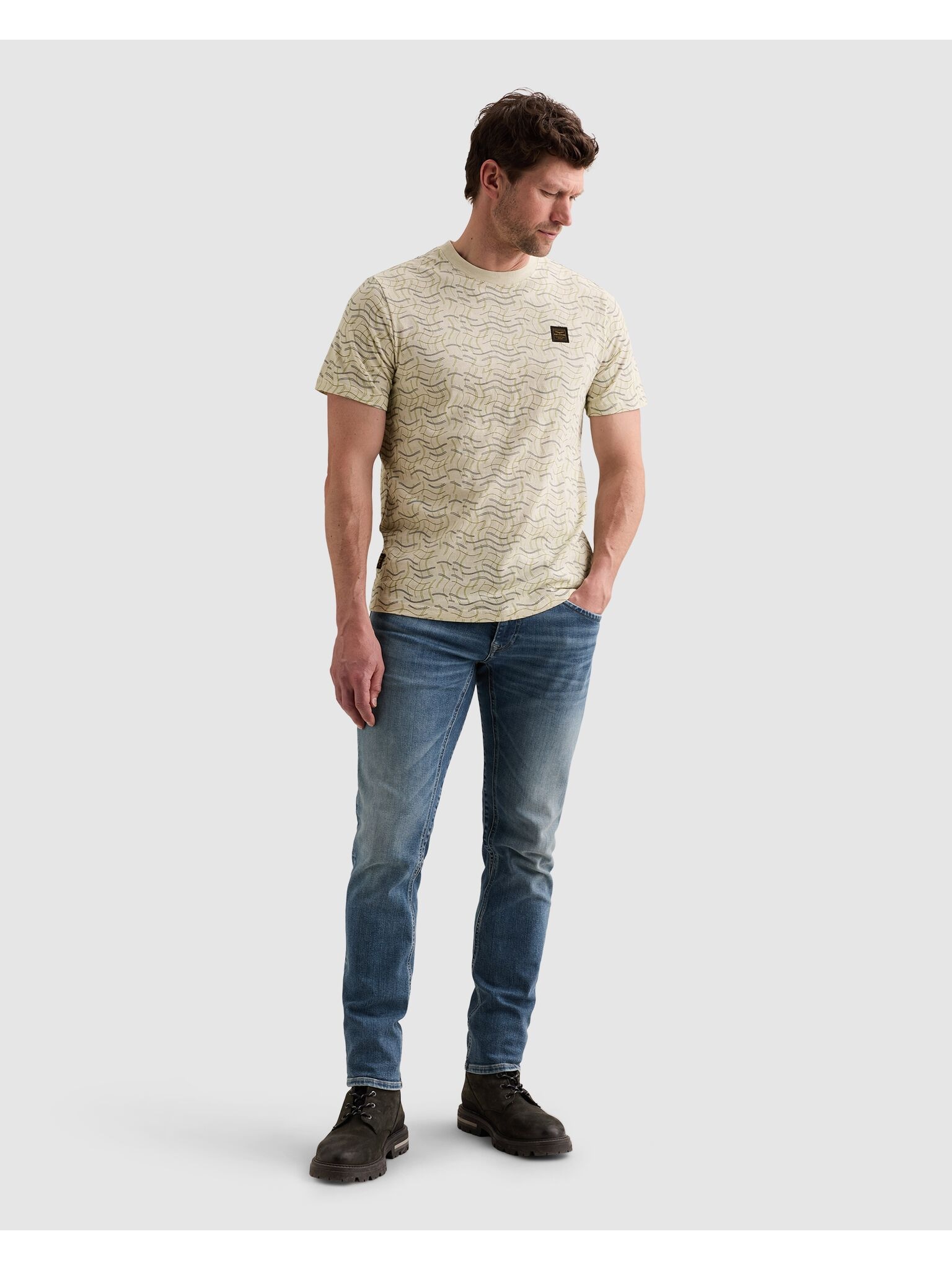 PME LEGEND Kurzarmshirt »T-shirt RH slub jersey alloverprint« gemustert, mit Logo-Badge