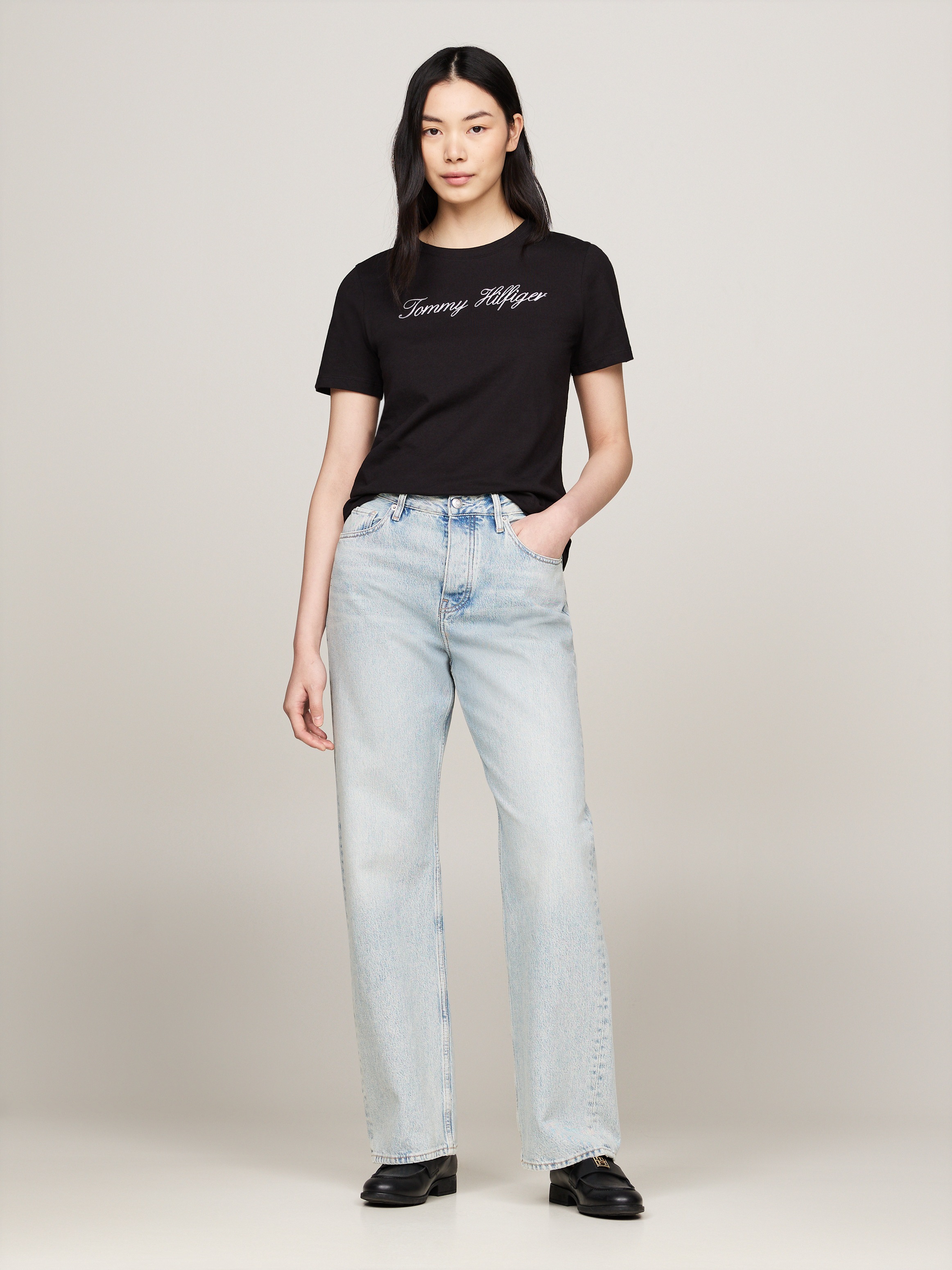 Thumbnail - Tommy Hilfiger T-Shirt "NOS SCRIPT REGULAR C-NK SS" mit Rundhals und kontrastfarbenem Druck