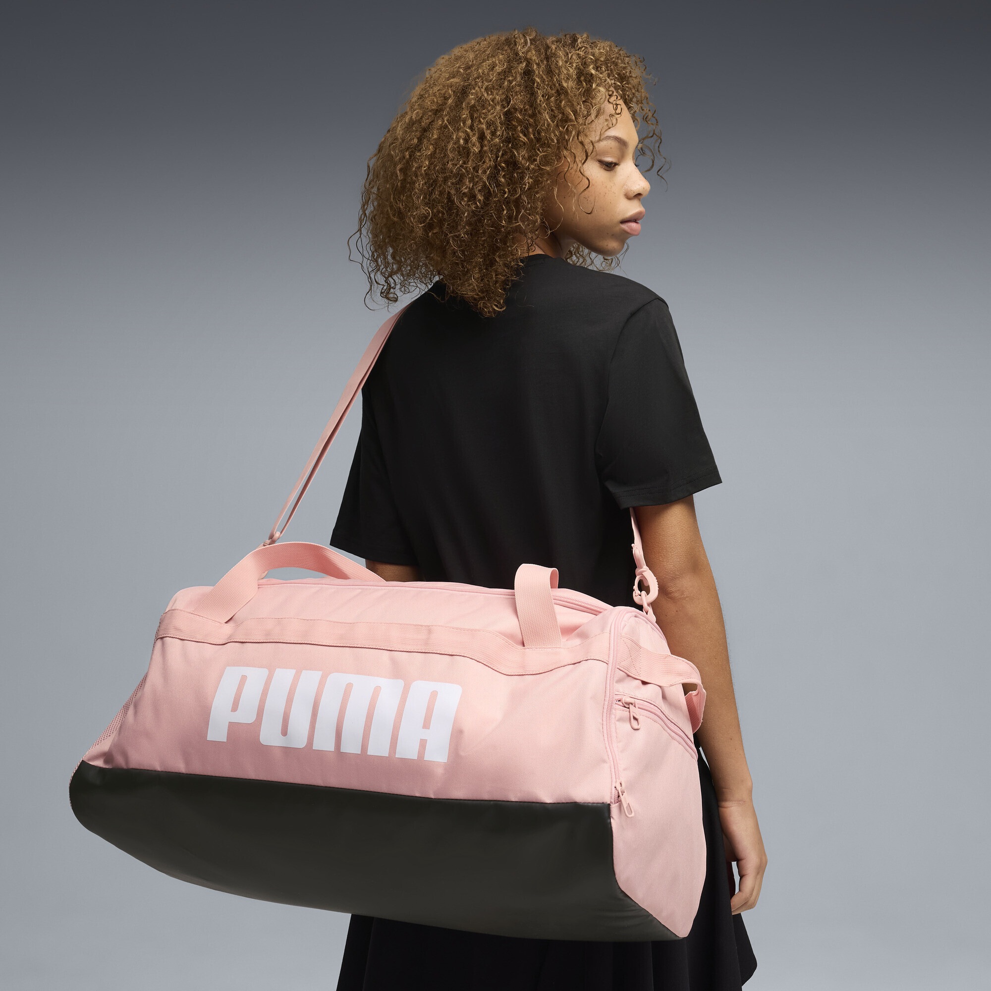 PUMA "Challenger 58L Mittelgroße Sporttasche Erwachsene"