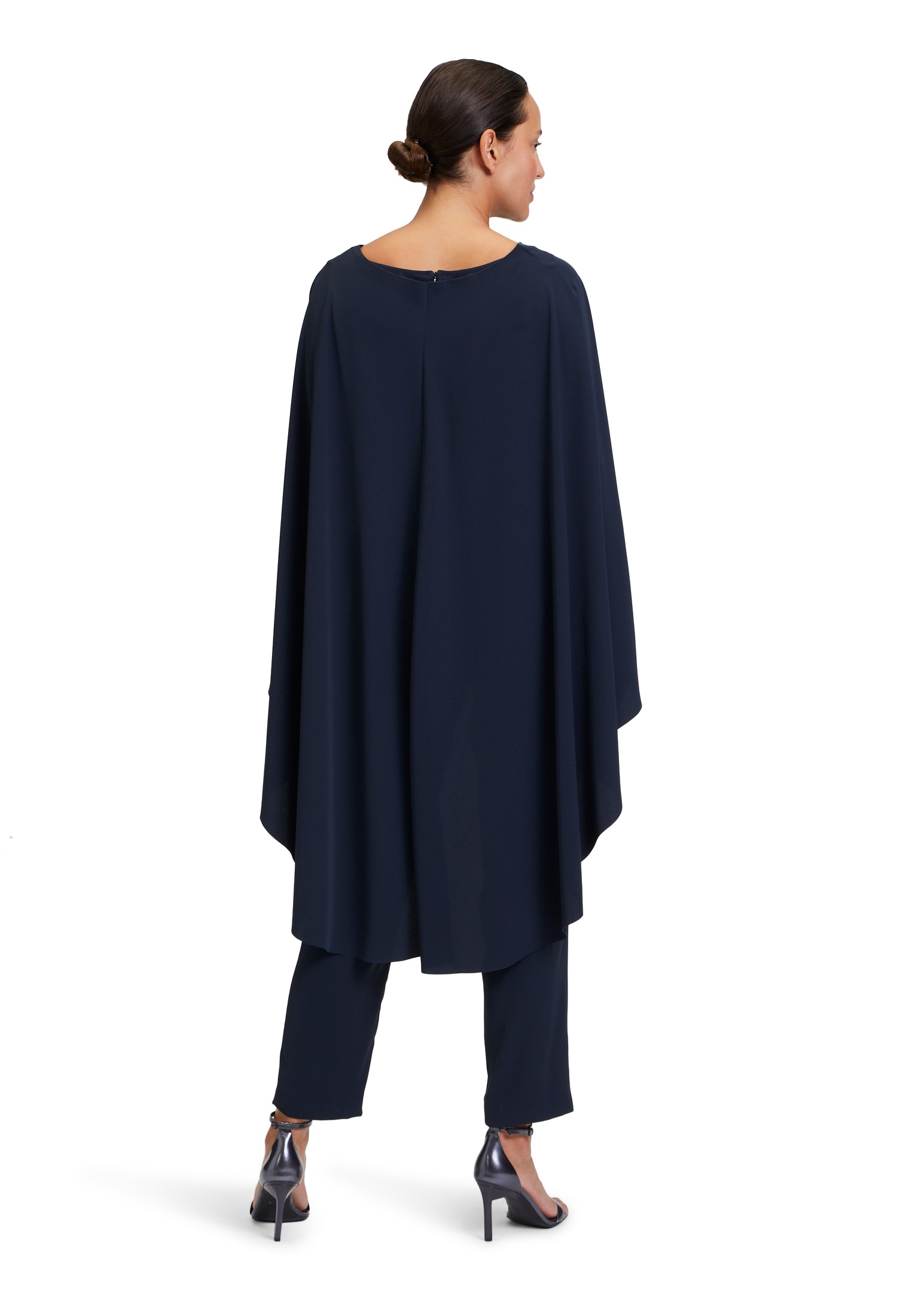 Vera Mont Overall »Vera Mont Damen Jumpsuit im Layer Look«, (1 tlg.), Material