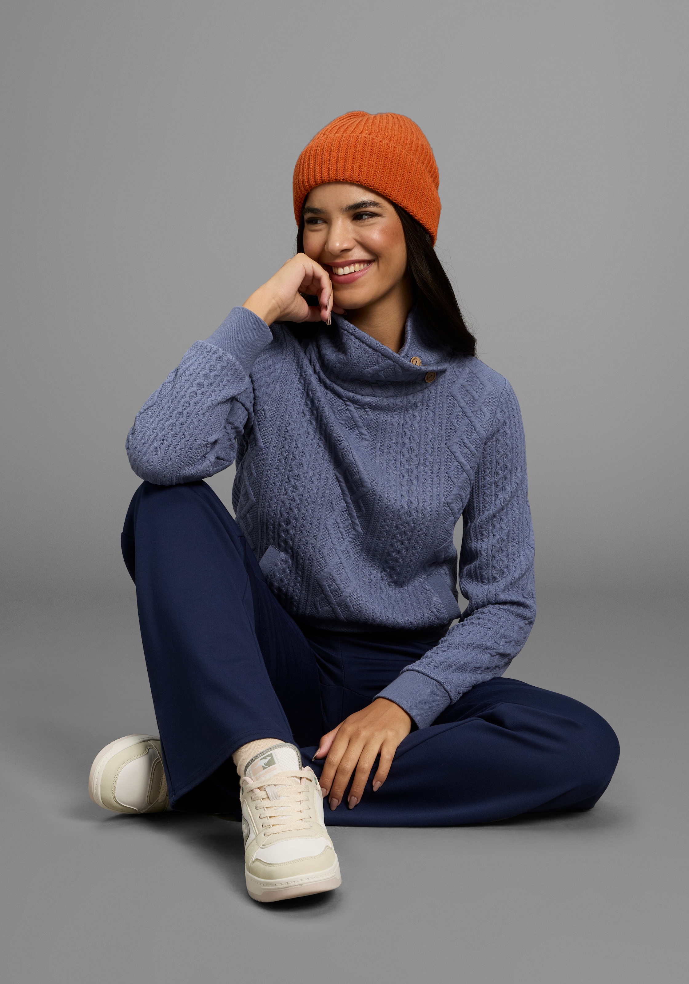 KangaROOS Sweatshirt, mit kuschelig hohem Kragen