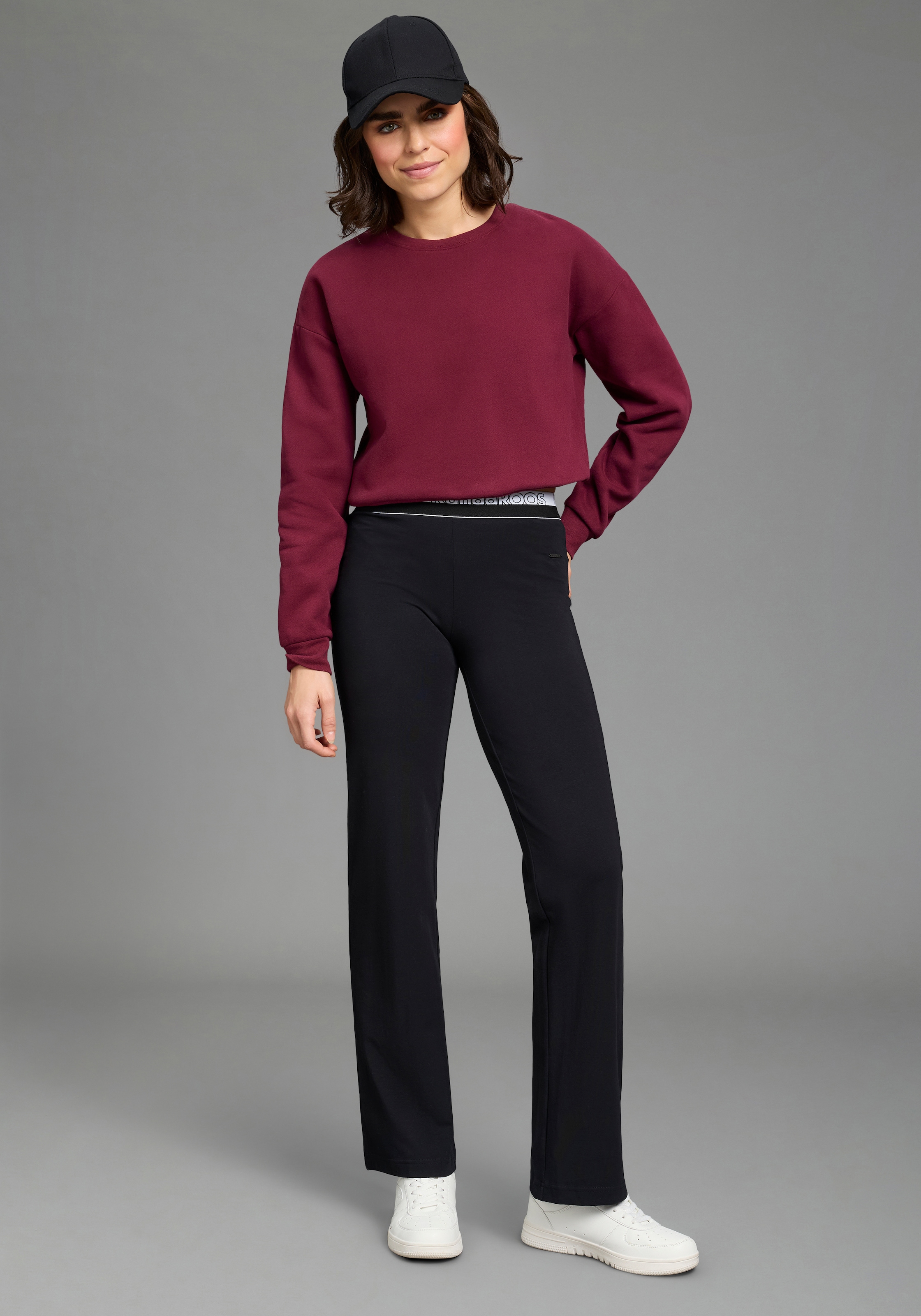 KangaROOS Jazzpants  weite Beinform, mit Gummizug am Bund, aus elastischem Material