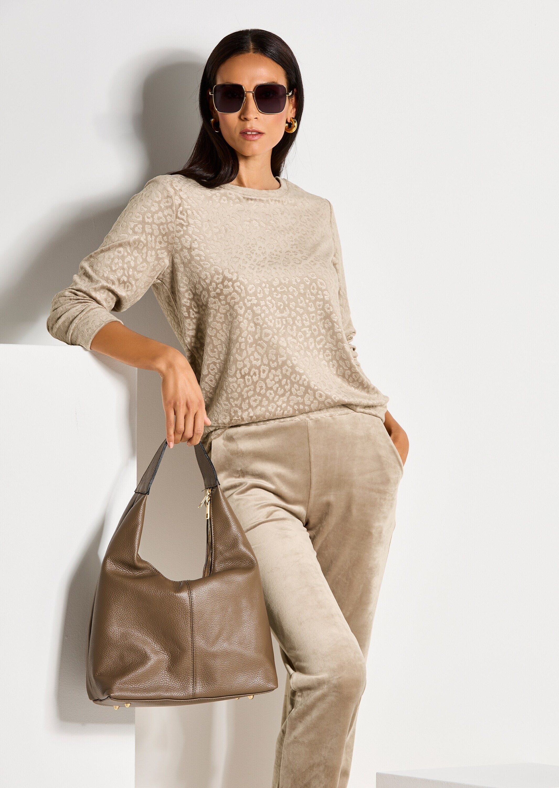 MADELEINE Langarmshirt »Sweatshirt Langarm Animal-Print Pullover«