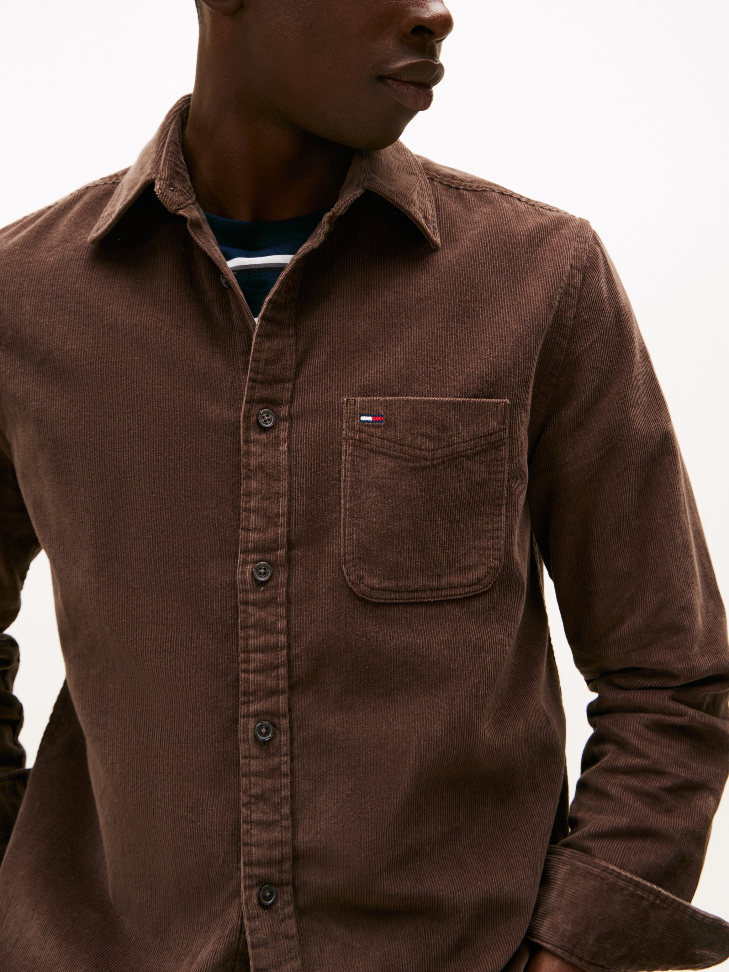 Tommy Jeans Langarmhemd »TJM BABY CORD« Kentkragen, regular fit