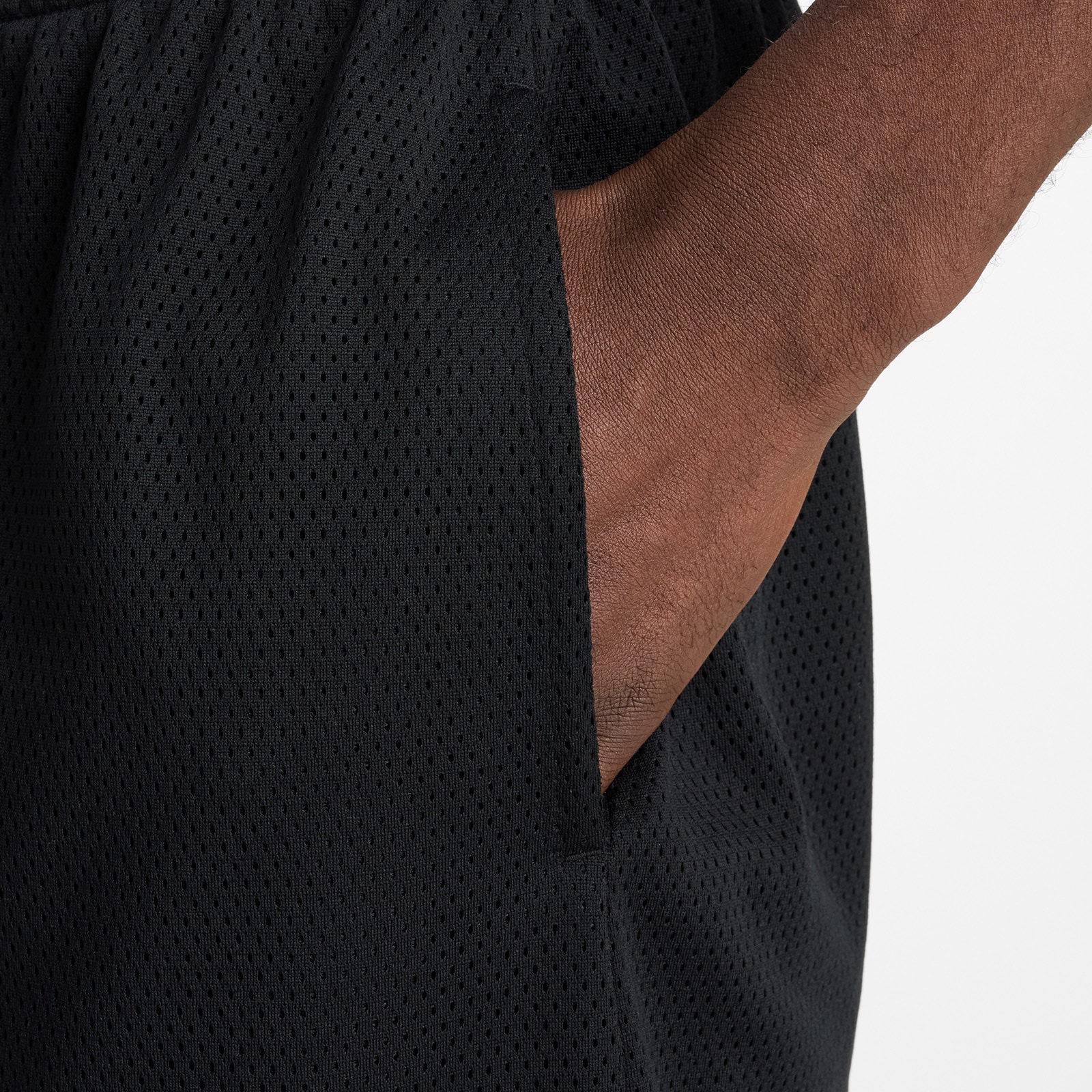 New Balance Shorts »Sport Essentials Mesh Short 5"«