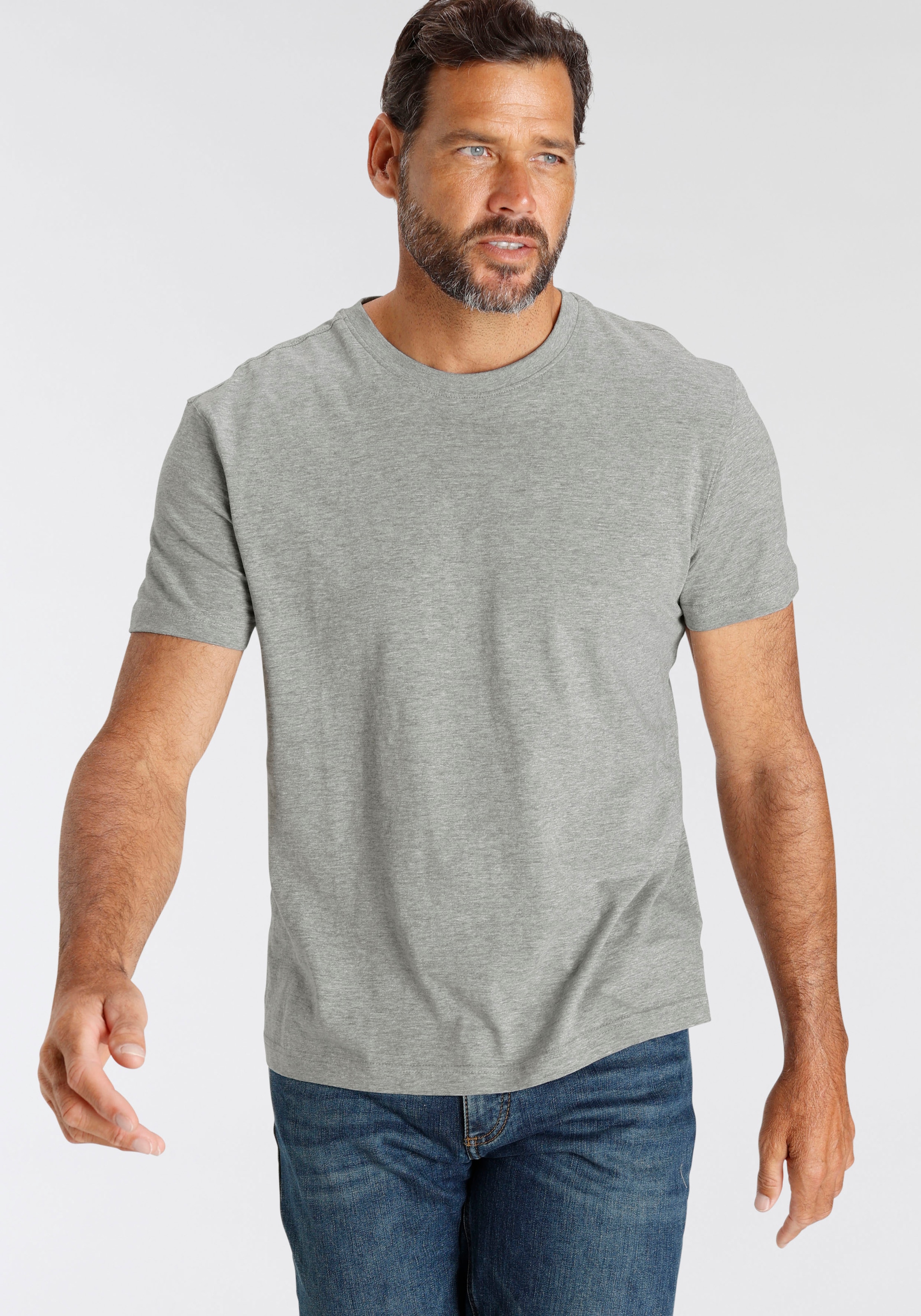 Man's World T-Shirt, perfekt als Unterzieh- T-shirt