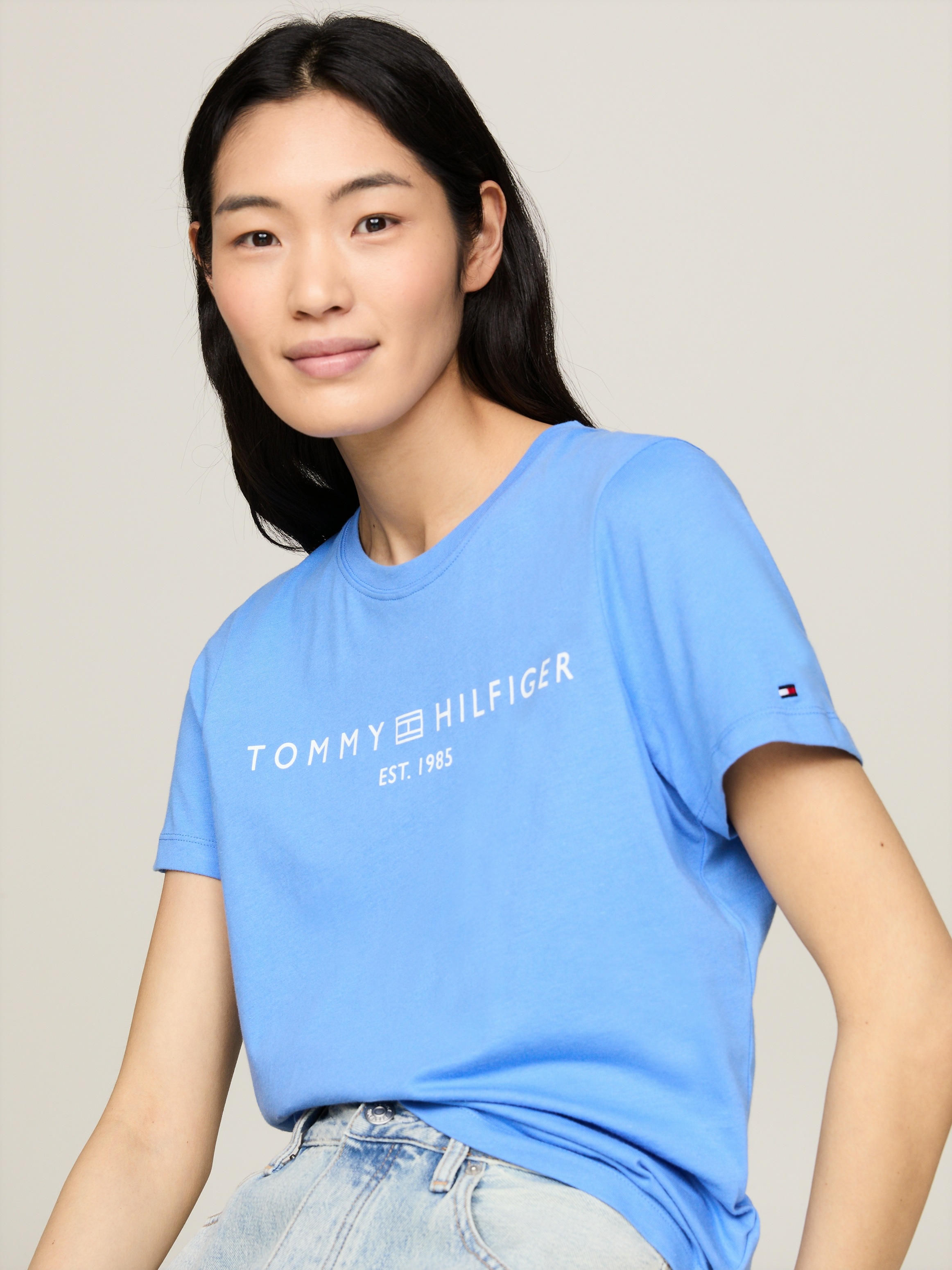 Tommy Hilfiger T-Shirt "REG CORP LOGO C-NK SS", mit Logoschriftzug günstig online kaufen