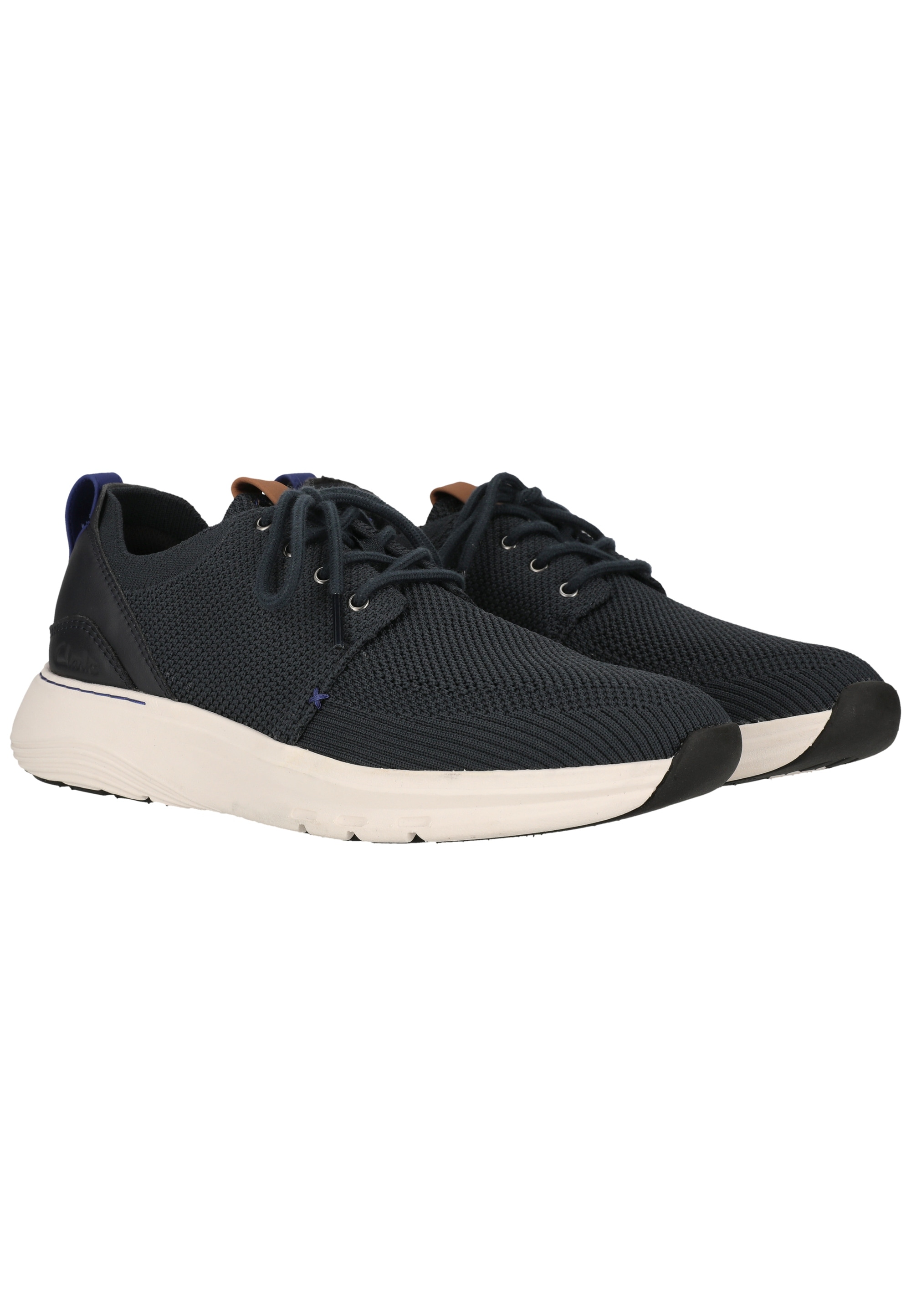 Clarks Sneaker »Motion Trek«  mit fortschrittlicher Motion Tread Technologie