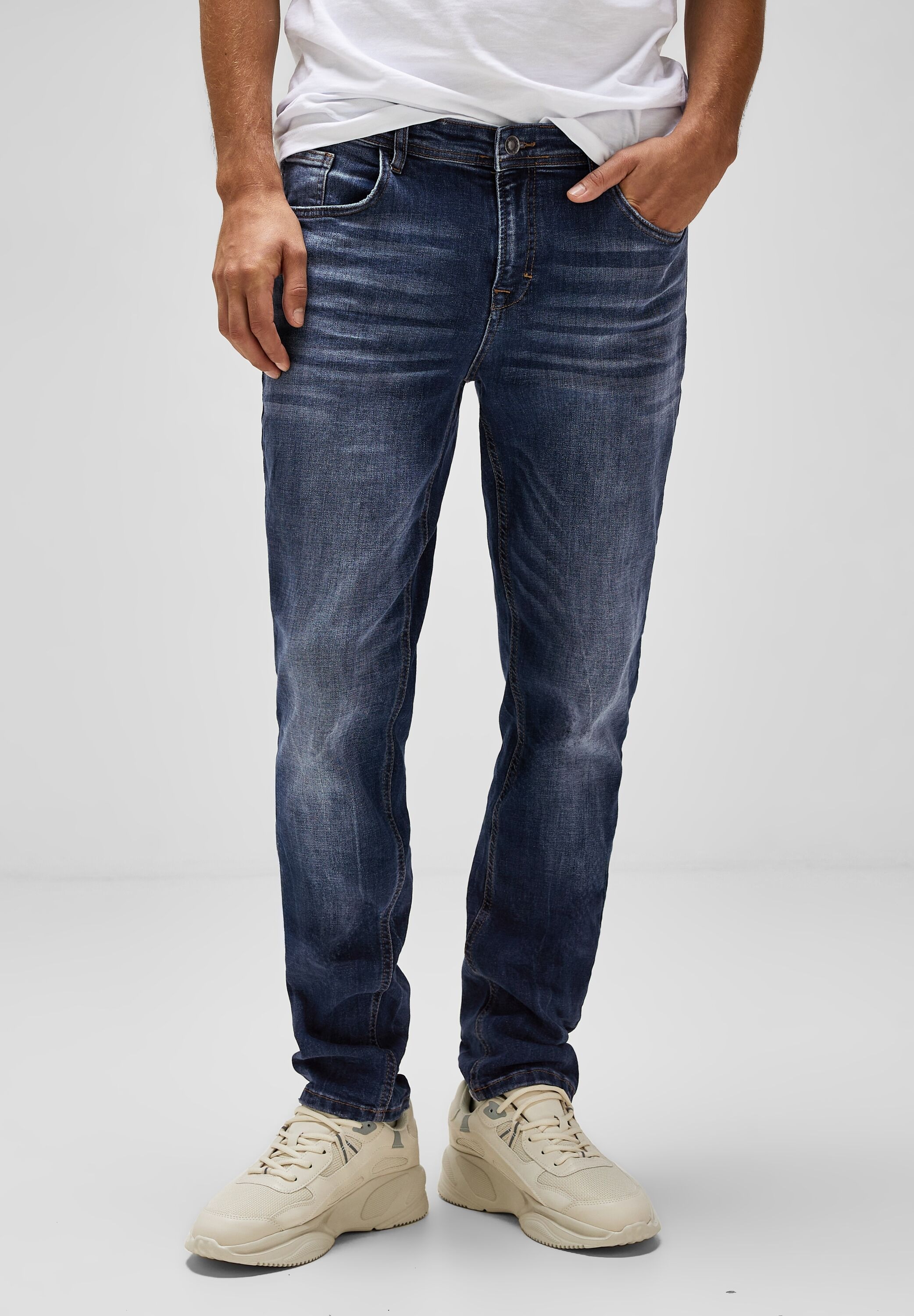 STREET ONE MEN Regular-fit-Jeans, im Used Look