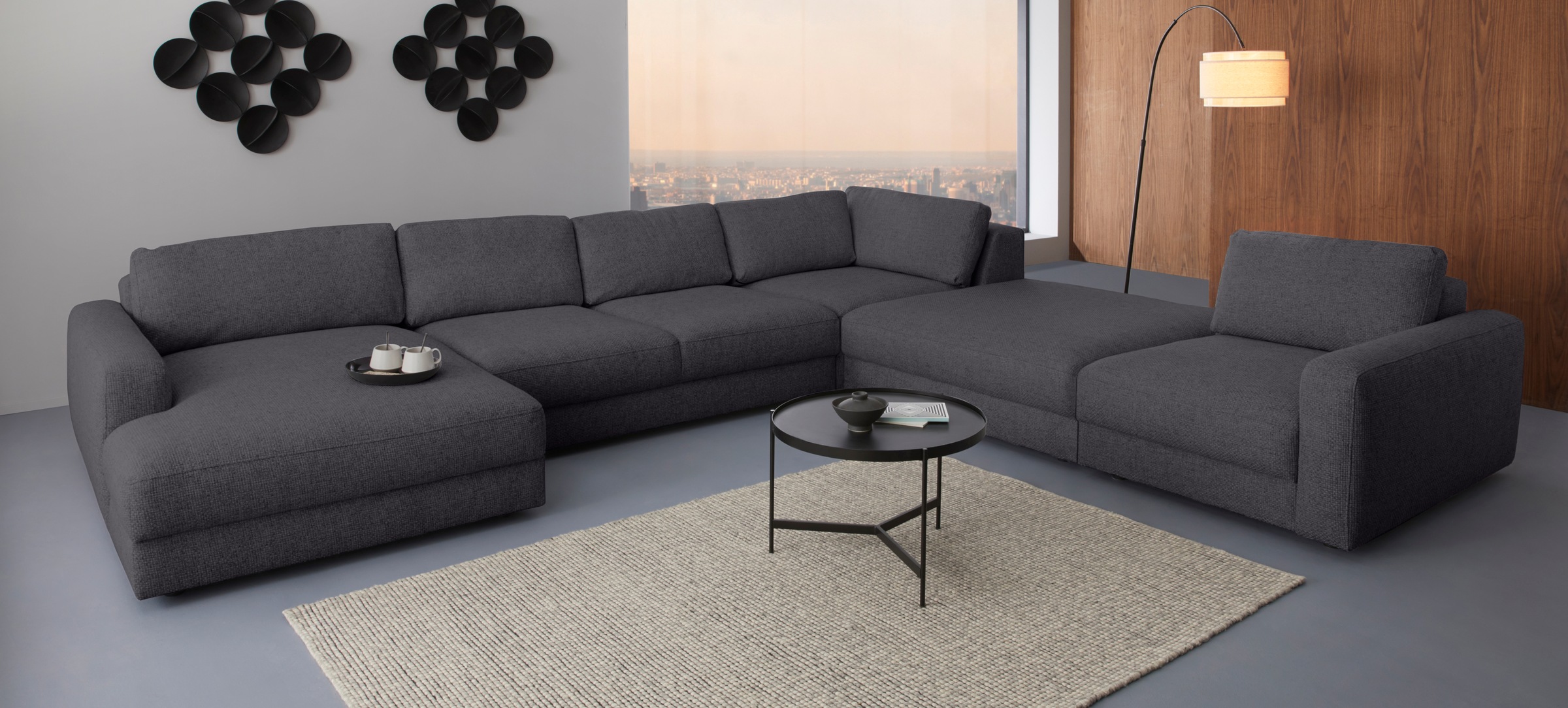 Places of Style Wohnlandschaft »Bloomfield, Mega Polsterecke, Breite 390cm, viel Platz, U-Form«, In verschiedenen Größen bestellbar
