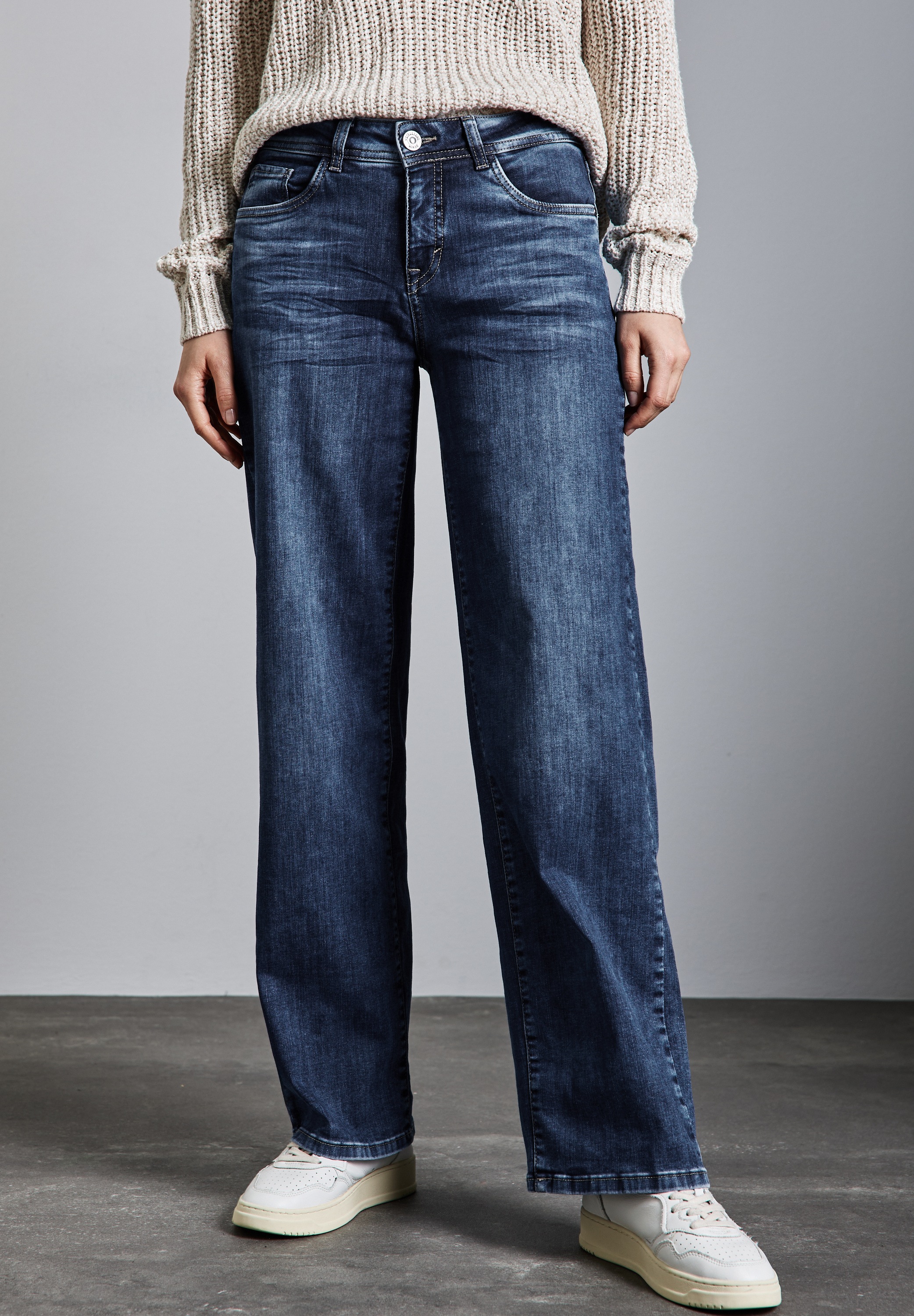 STREET ONE Loose-fit-Jeans, Middle Waist günstig online kaufen