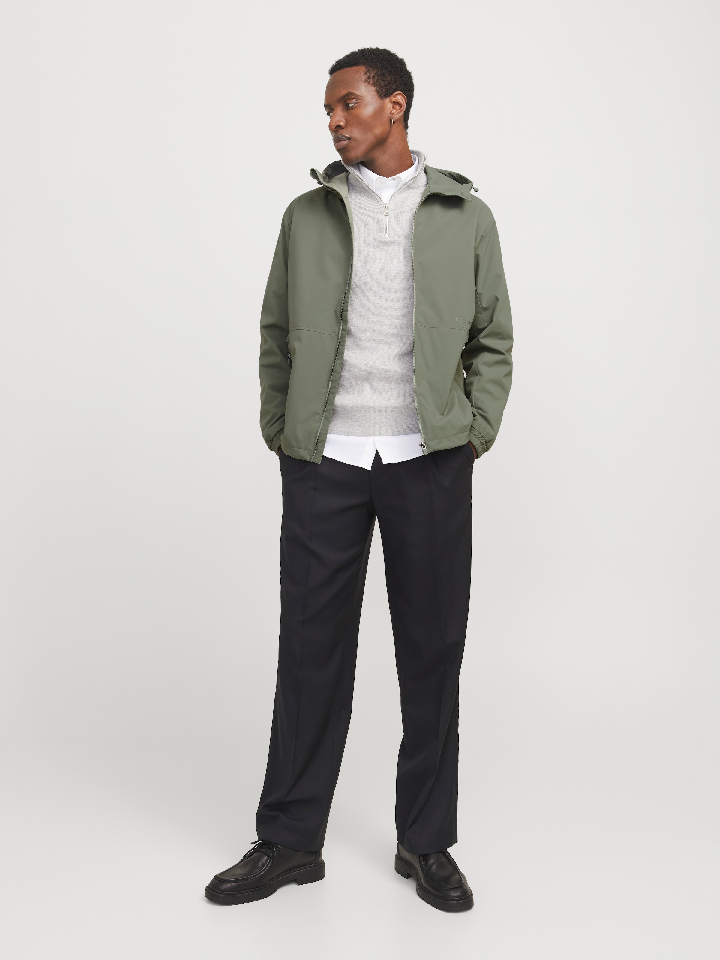 Jack & Jones Outdoorjacke »JJEURBAN LIGHT JACKET SN«, mit Kapuze, mit Kapuze