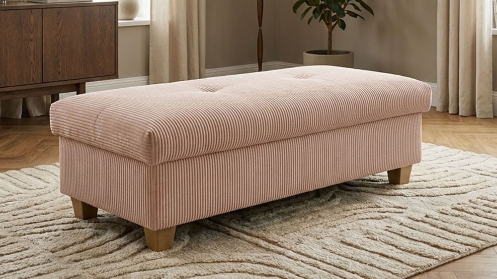 OTTO home Hocker "Eggery 131 cm, mit großem Staufach & bequem gepolstert" Polsterhocker Egedal mit Staufach, passend zum Sofa